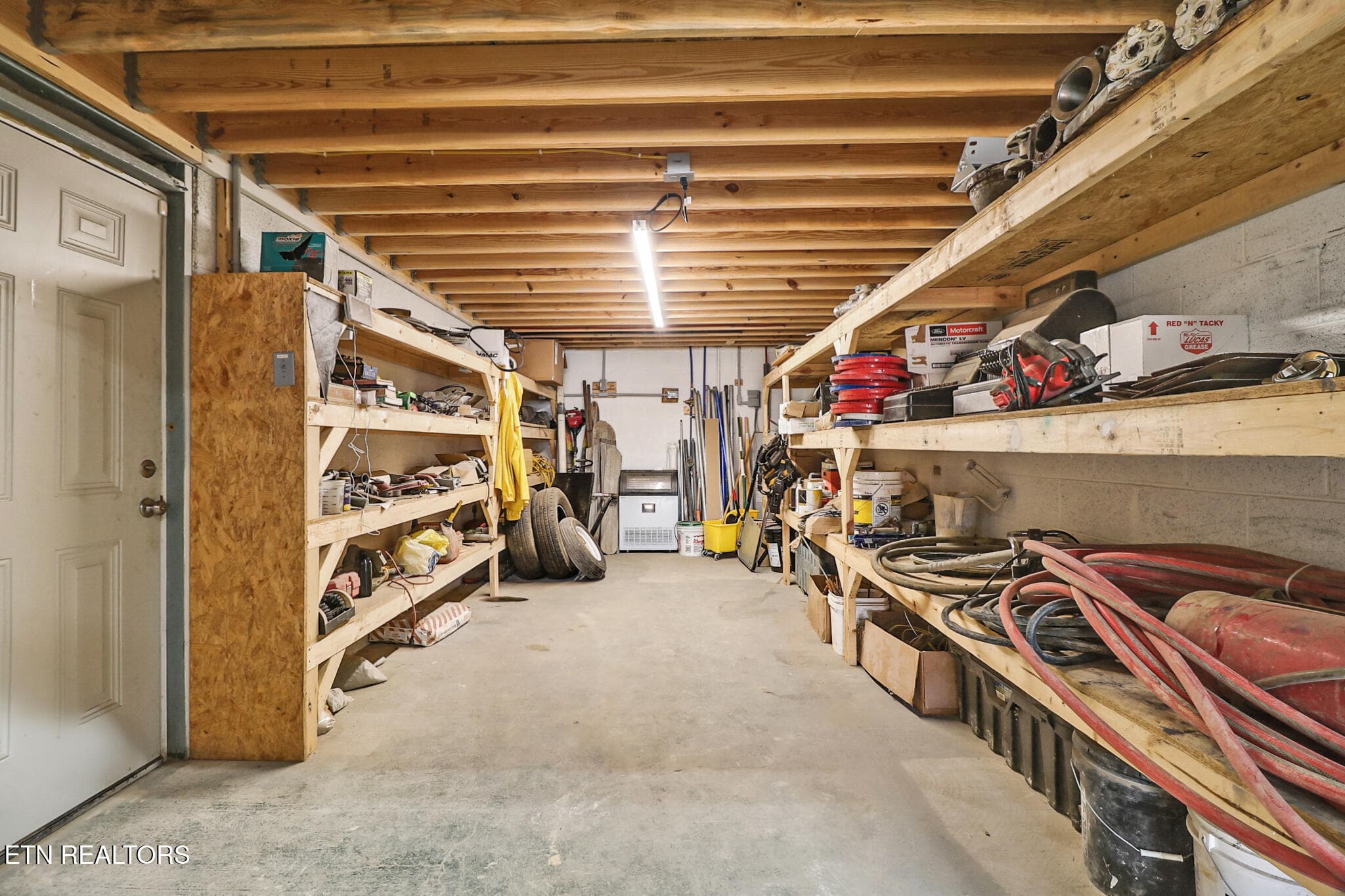 Storage/Supply Room - 501 Walden Ave, Harriman, TN 37748, Harriman