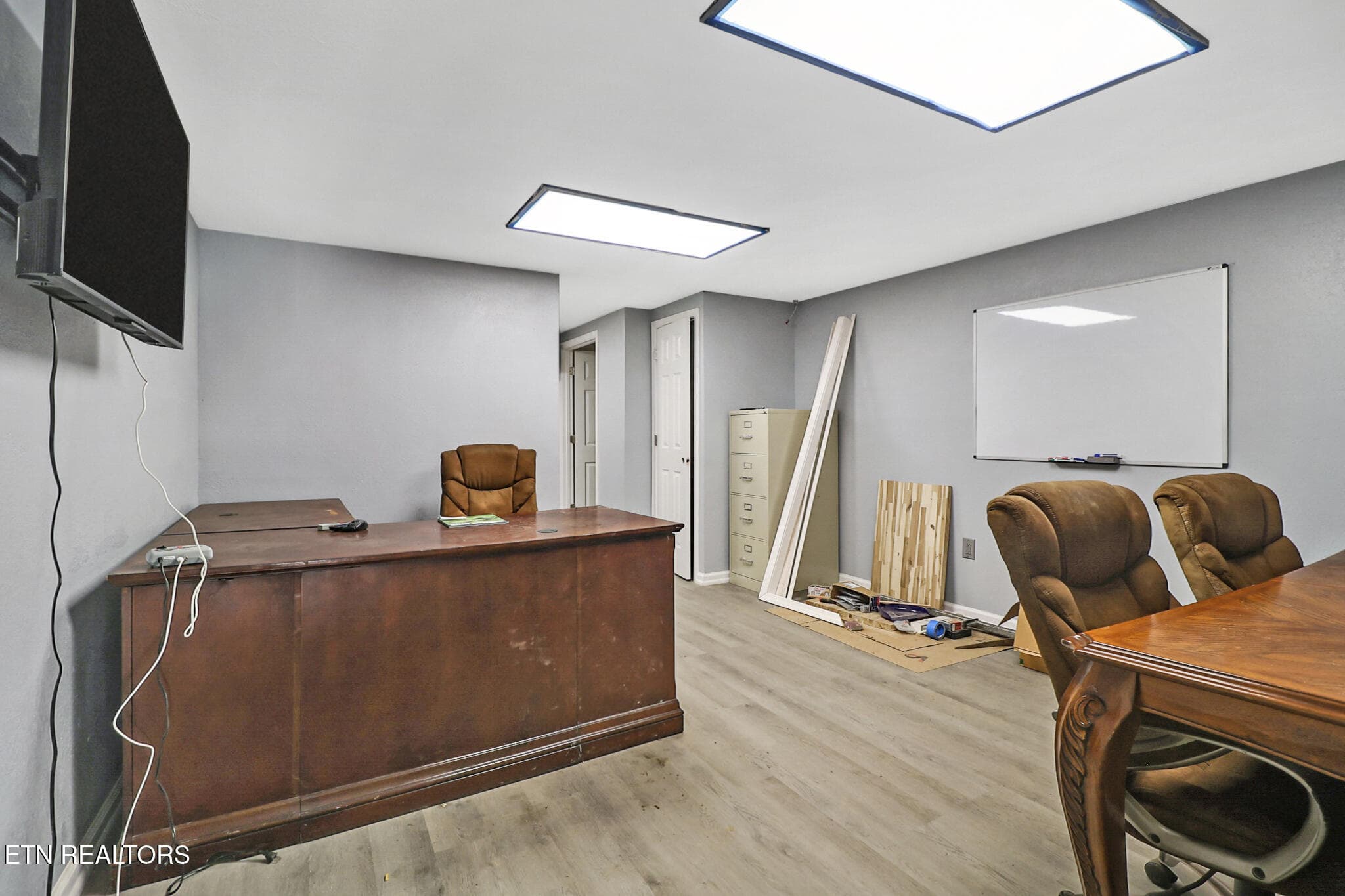 Living Room/Office - 501 Walden Ave, Harriman, TN 37748, Harriman