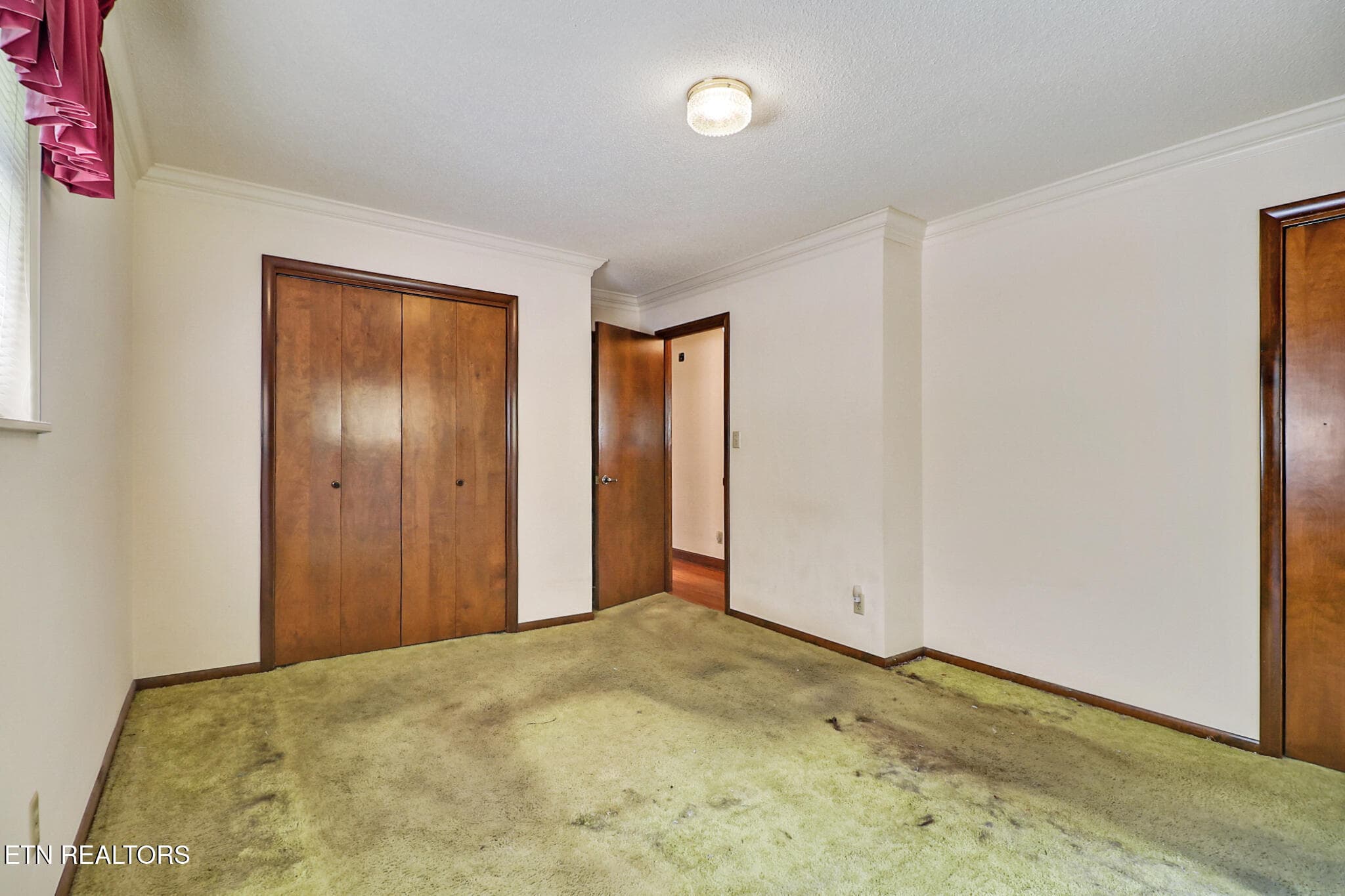 n44a0988-n44a0992 - 1078 Cove Lane, Oliver Springs, TN 37840, Oliver Springs