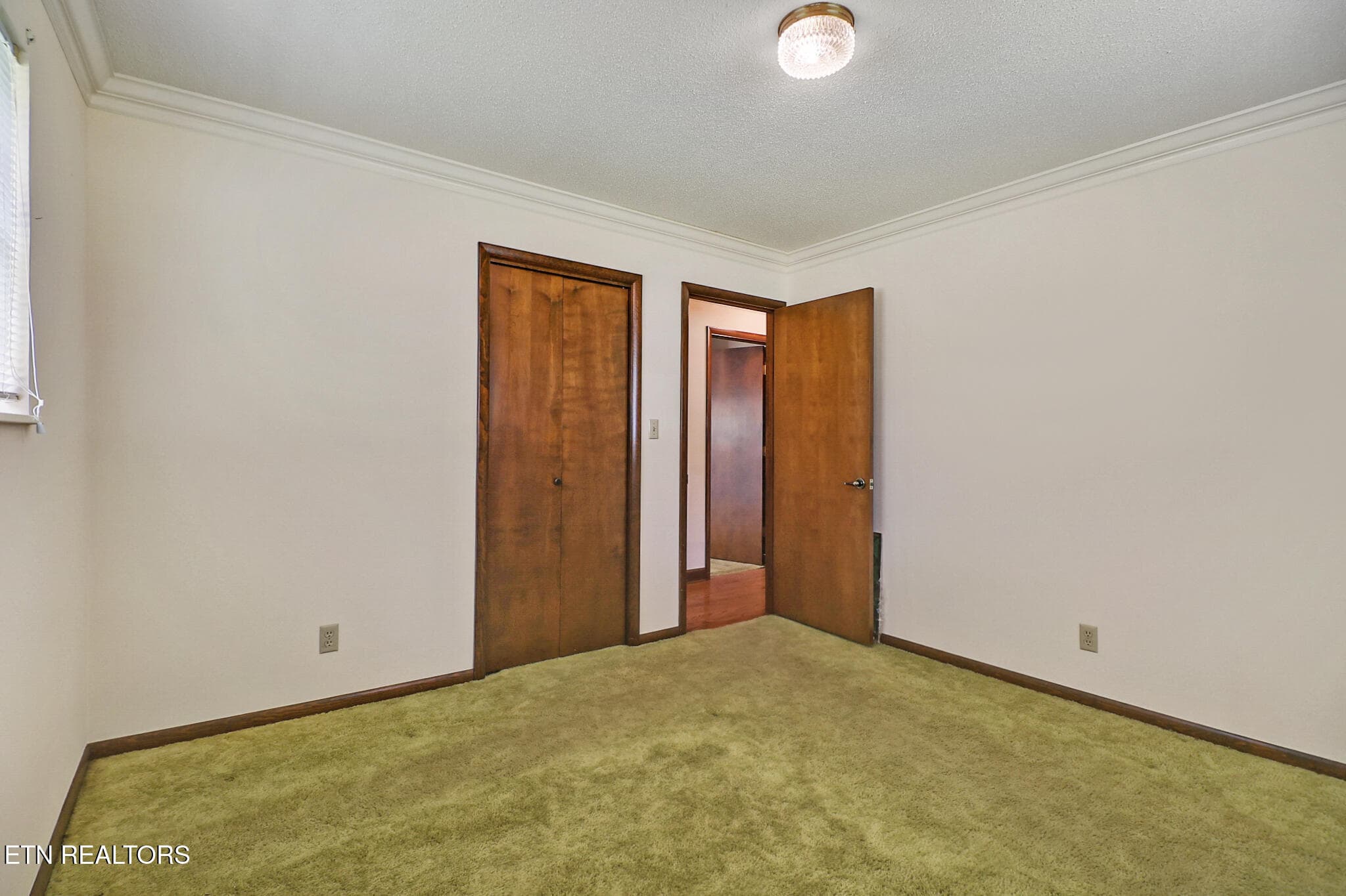 n44a0998-n44a1002 - 1078 Cove Lane, Oliver Springs, TN 37840, Oliver Springs