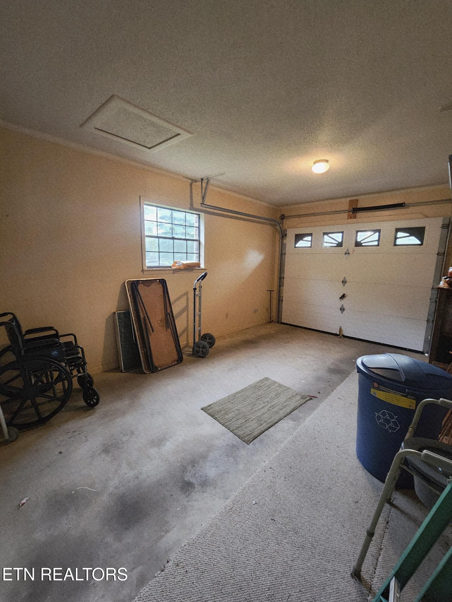 20260921_185448 - 1078 Cove Lane, Oliver Springs, TN 37840, Oliver Springs