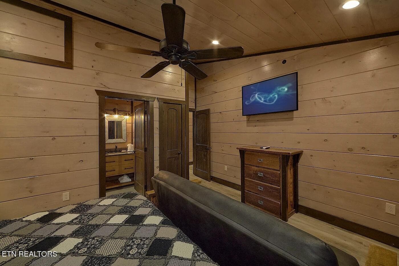 smoky-mountain-masterpiece-cabin-rental- - 1175 Woodland Trek Lane, Sevierville, TN 37876, Sevierville