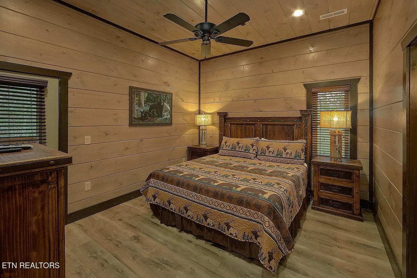 smoky-mountain-masterpiece-cabin-rental- - 1175 Woodland Trek Lane, Sevierville, TN 37876, Sevierville