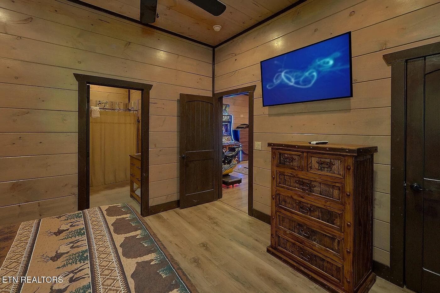smoky-mountain-masterpiece-cabin-rental- - 1175 Woodland Trek Lane, Sevierville, TN 37876, Sevierville