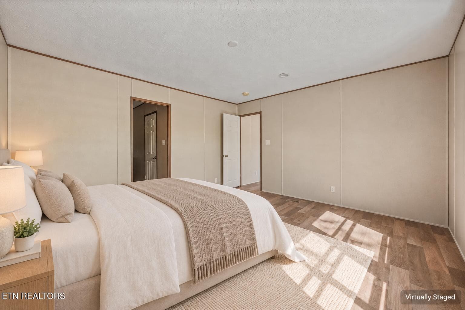 Virtually staged cream bedroom, side-ang - 139 Balboa Drive, Rockwood, TN 37854, Rockwood