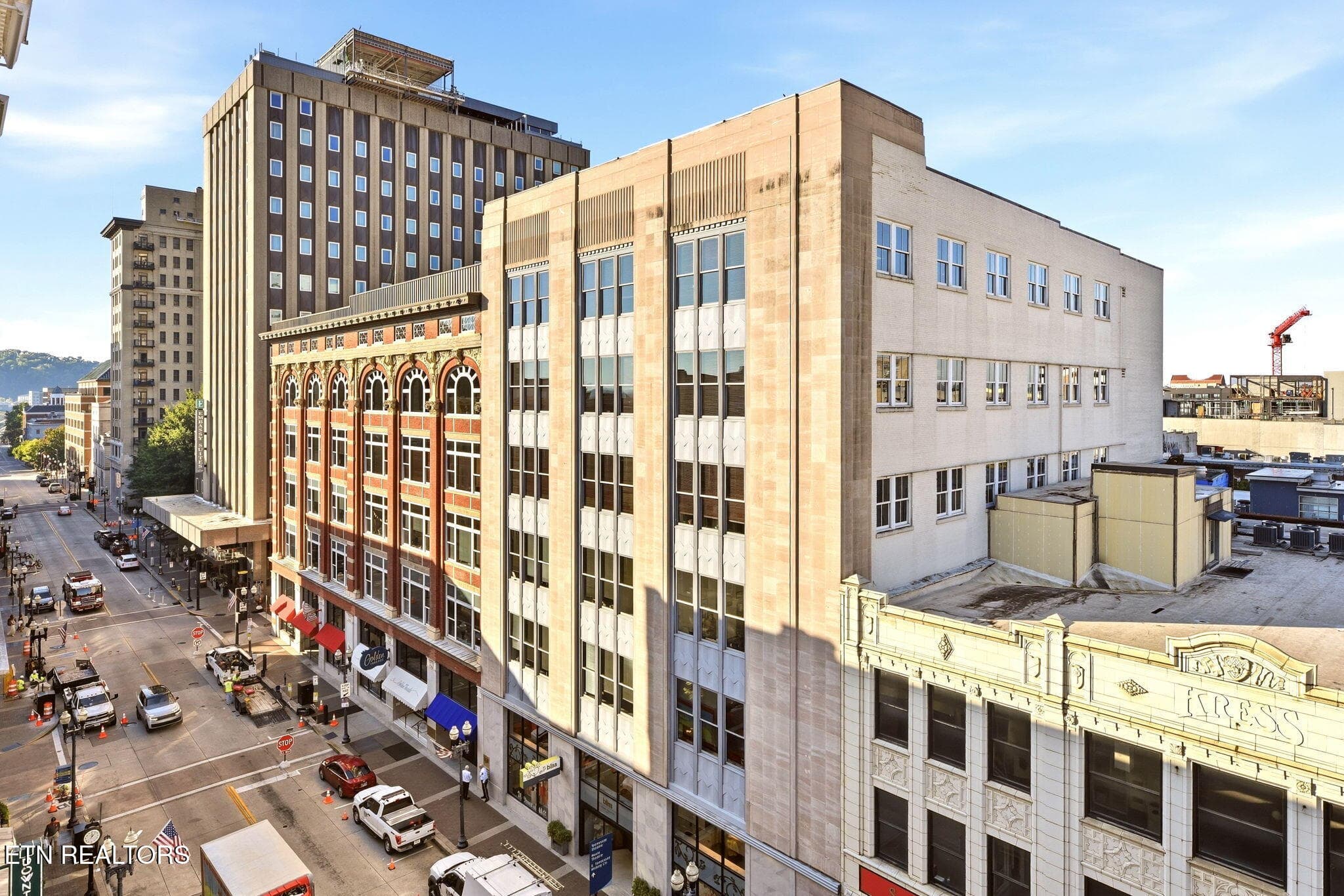 9-web-or-mls-Gay418.605 (15) - 418 S Gay St 605, Knoxville, TN 37902, Knoxville