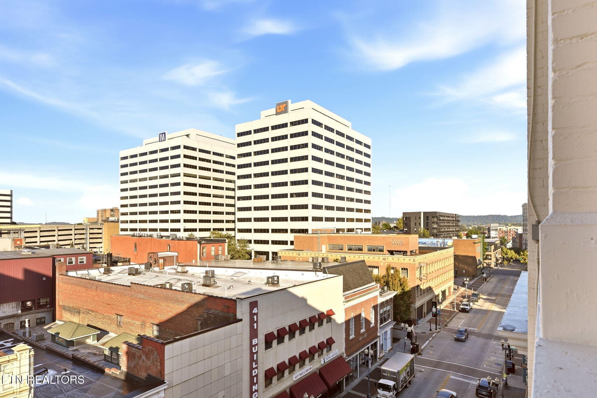 10-web-or-mls-Gay418.605 (16) - 418 S Gay St 605, Knoxville, TN 37902, Knoxville