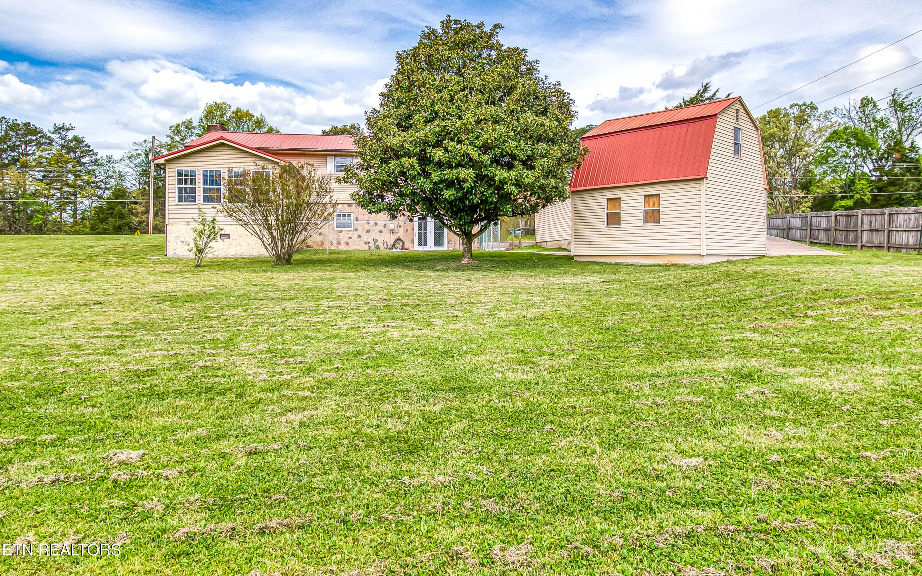 002-010-DSC 4897-3680x2300 - 4533 Hines Valley Rd, Lenoir City, TN 37771, Lenoir City
