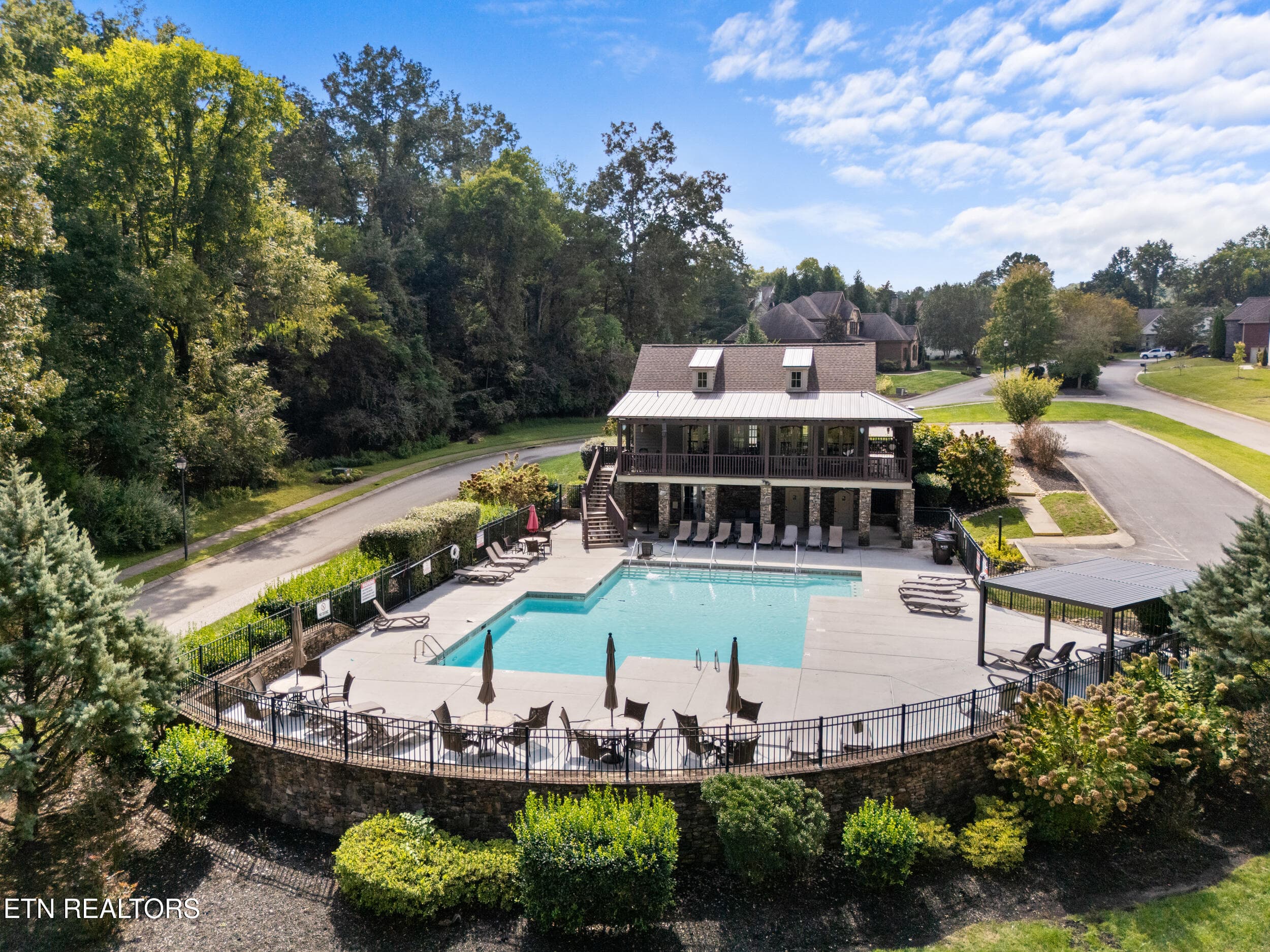 2215 viewcrest lane-13 - 2215 Viewcrest Lane, Knoxville, TN 37932, Knoxville