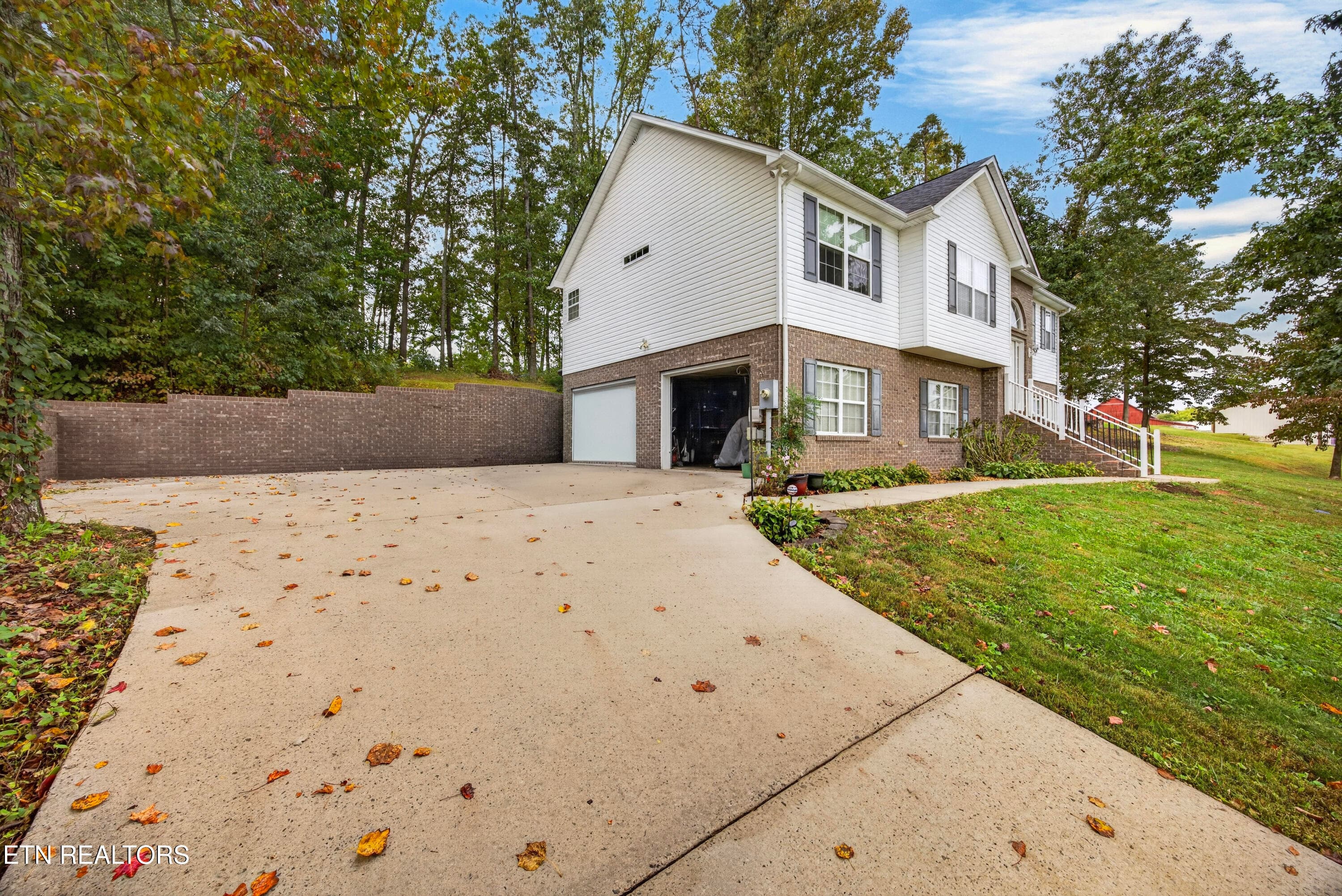 23-8N5A9109 - 1613 Farmington Drive, Cookeville, TN 38501, Cookeville