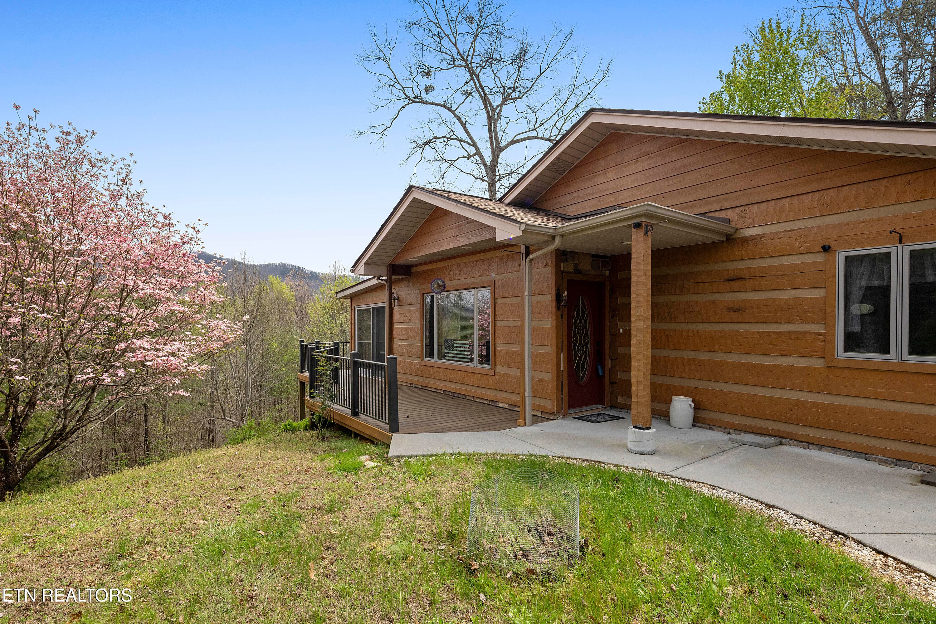 L40A8105 - 427 Gold Rd, Cosby, TN 37722, Cosby