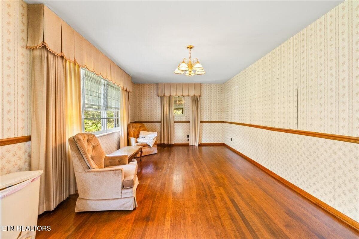 Living - 166 Scenic Drive, Jacksboro, TN 37757, Jacksboro