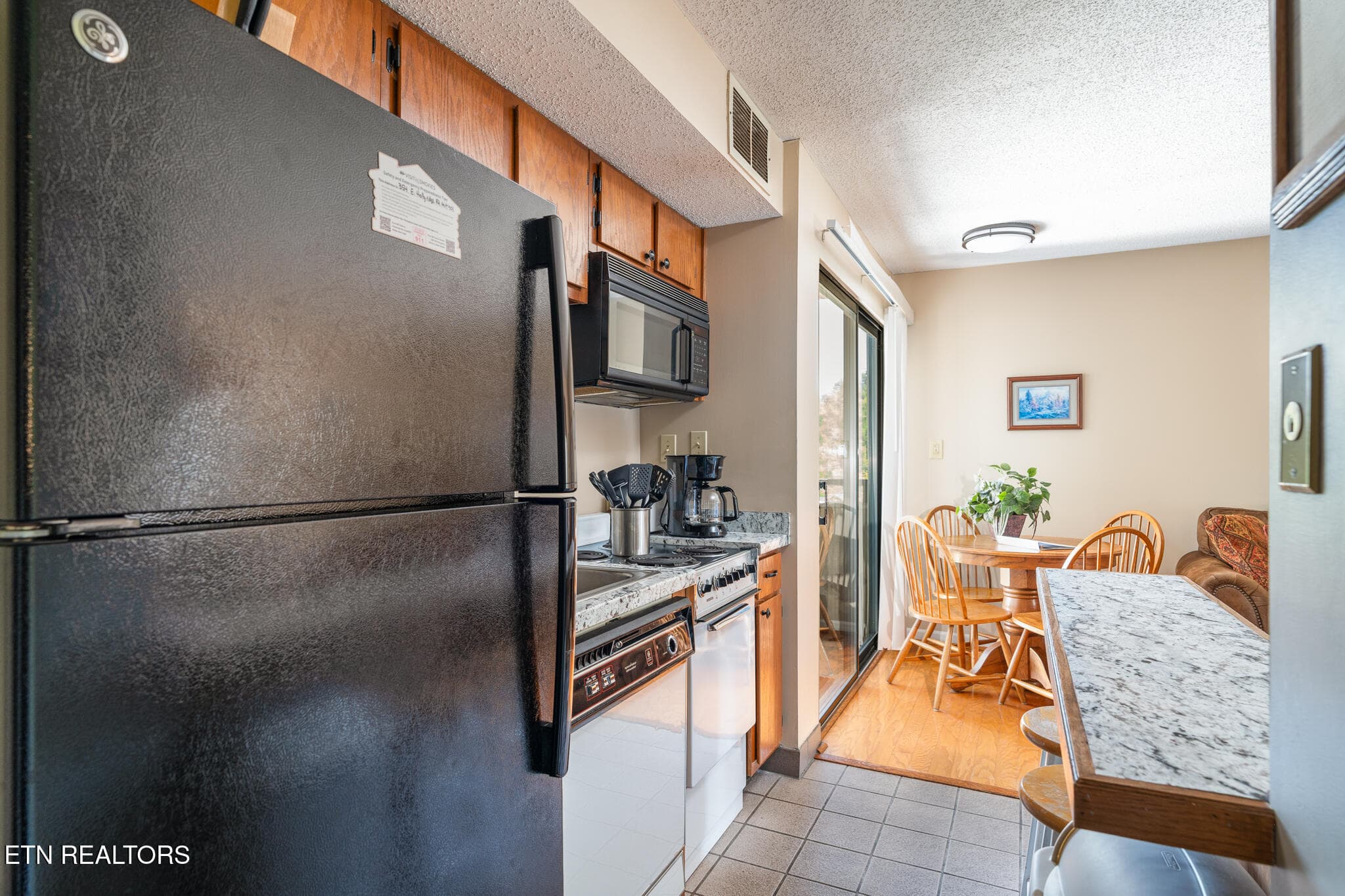 354 E Holly 401 Garlinburg TN Monarch Re - 354 E Holly Ridge Rd UNIT 401, Gatlinburg, TN 37738, Gatlinburg