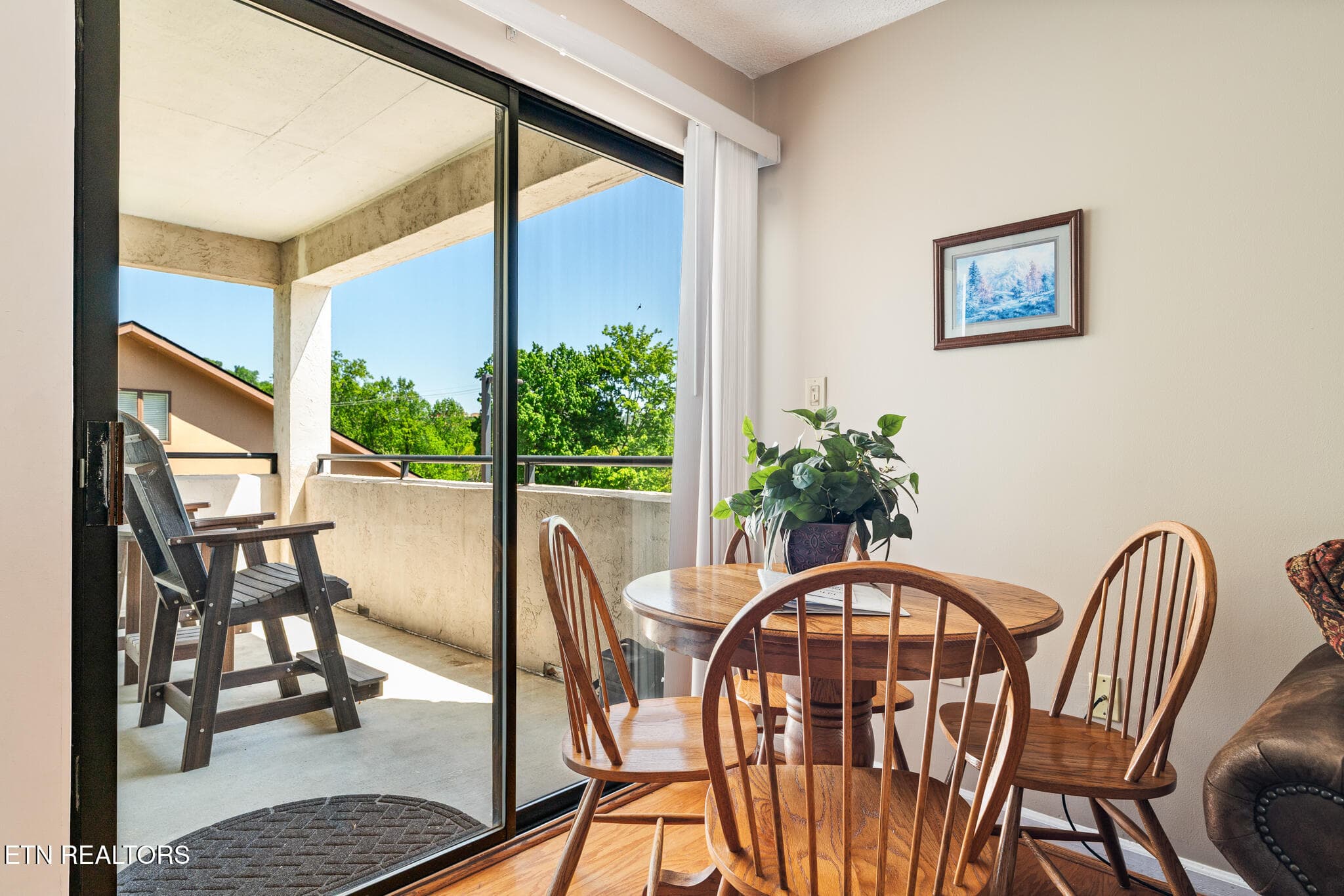 354 E Holly 401 Garlinburg TN Monarch Re - 354 E Holly Ridge Rd UNIT 401, Gatlinburg, TN 37738, Gatlinburg