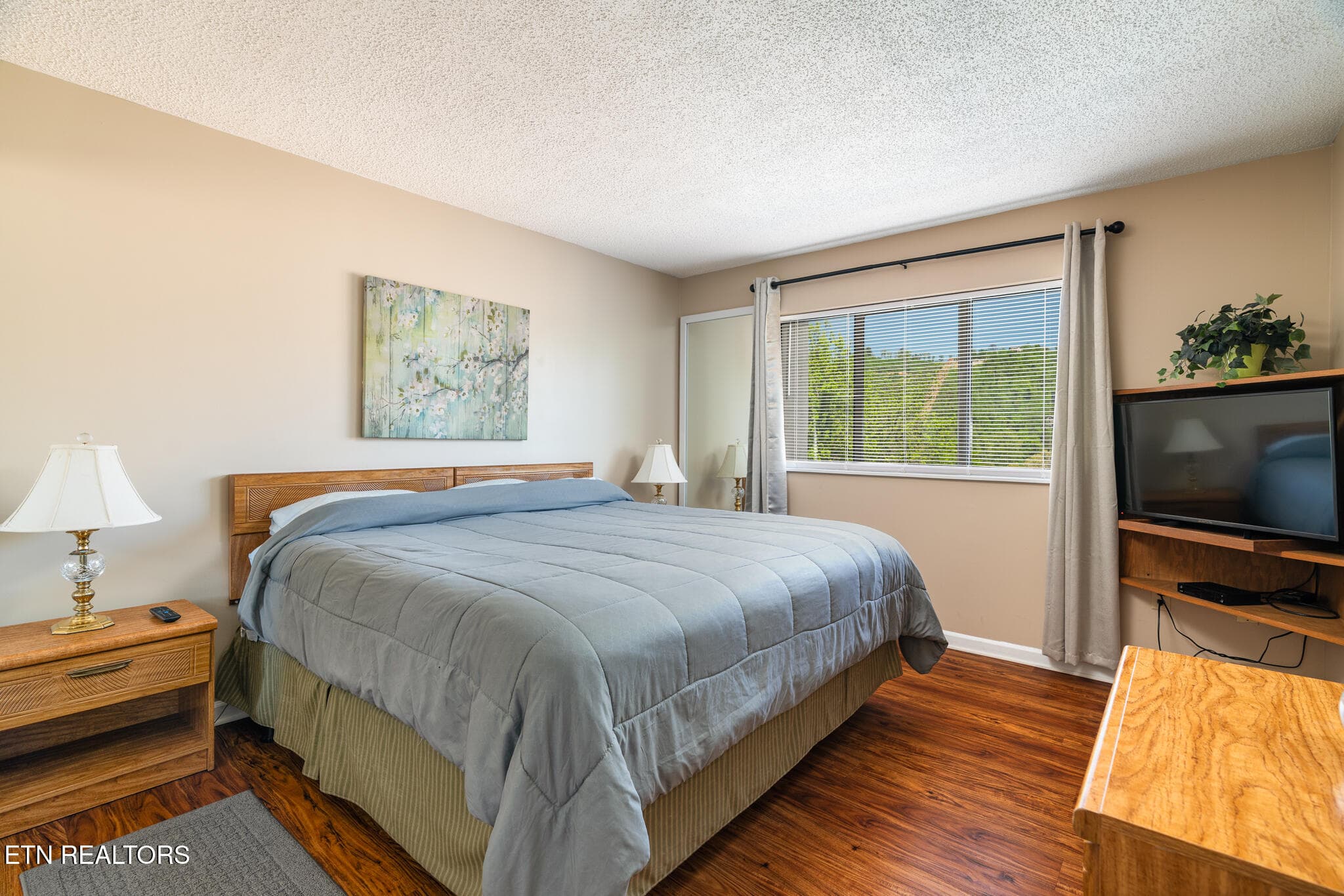 354 E Holly 401 Garlinburg TN Monarch Re - 354 E Holly Ridge Rd UNIT 401, Gatlinburg, TN 37738, Gatlinburg