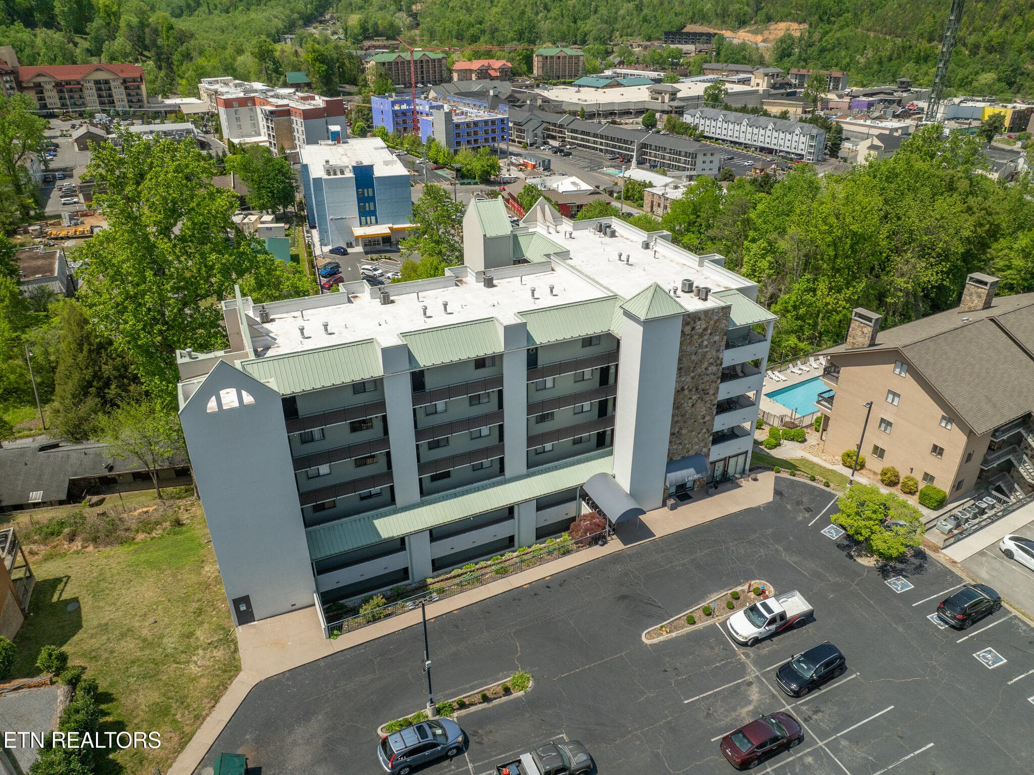 untitled-28 (6) - 354 E Holly Ridge Rd UNIT 401, Gatlinburg, TN 37738, Gatlinburg