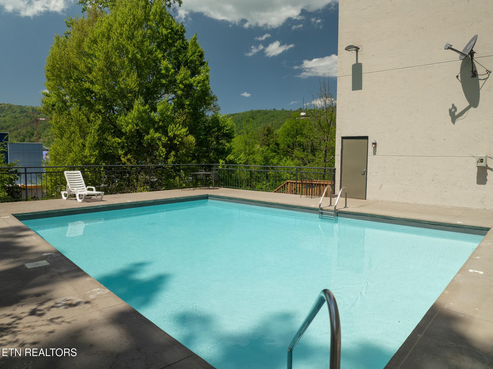 untitled-31 (7) - 354 E Holly Ridge Rd UNIT 401, Gatlinburg, TN 37738, Gatlinburg