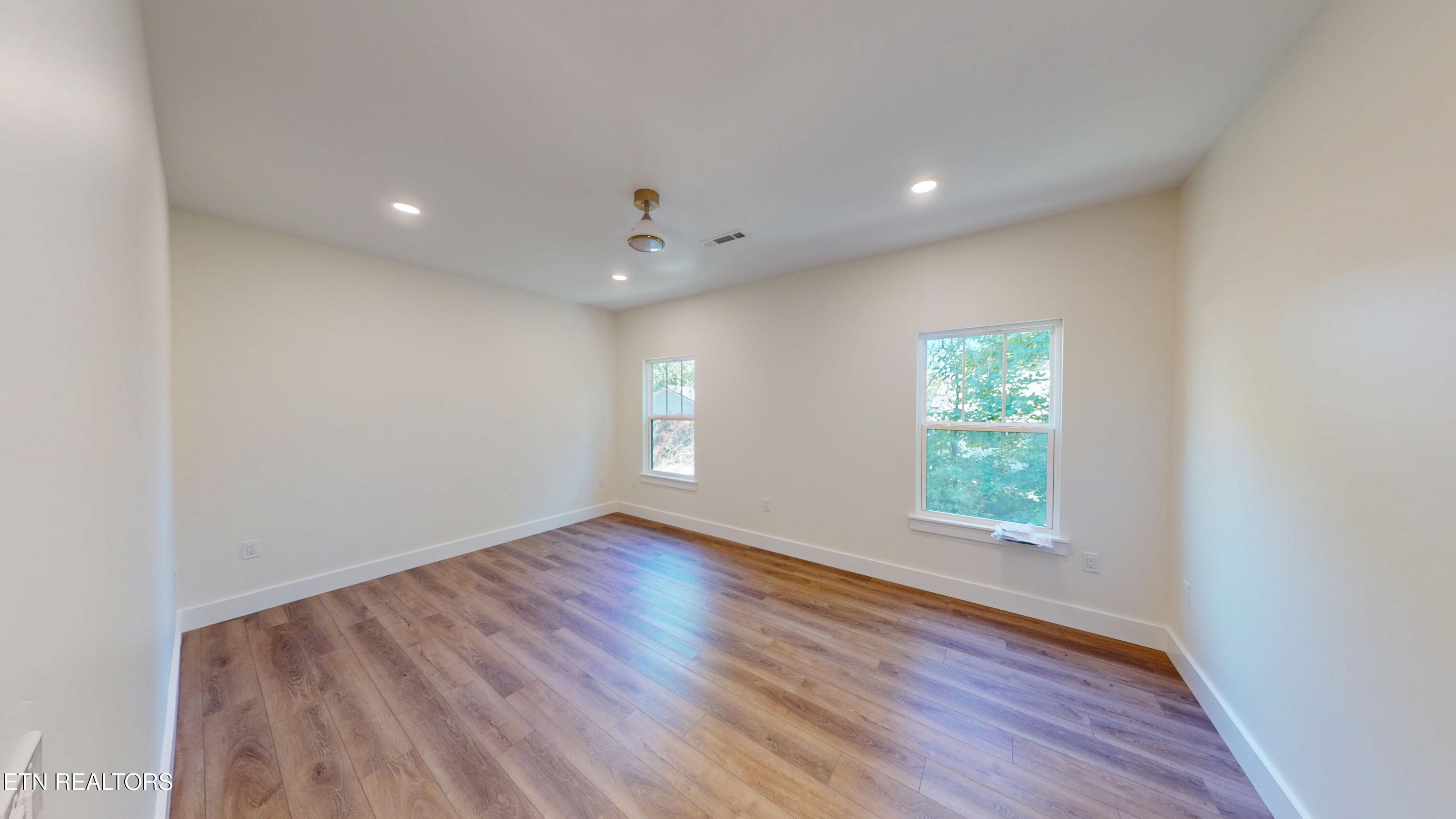 10-Master Bedroom 1 - 166 College St, Dayton, TN 37321, Dayton