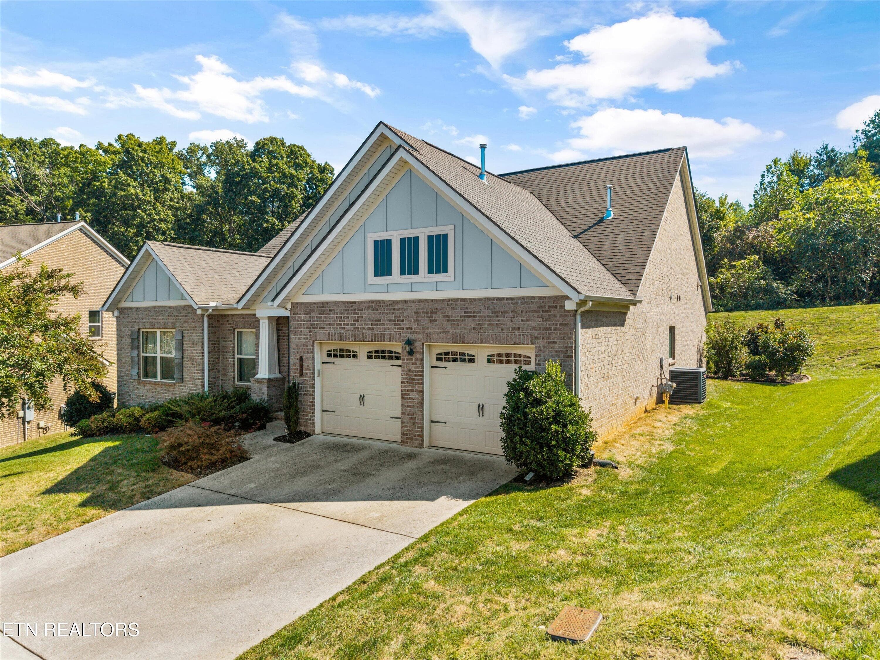 02-10720 Hunters Knoll Ln 39 - 10720 Hunters Knoll Lane, Knoxville, TN 37932, Knoxville