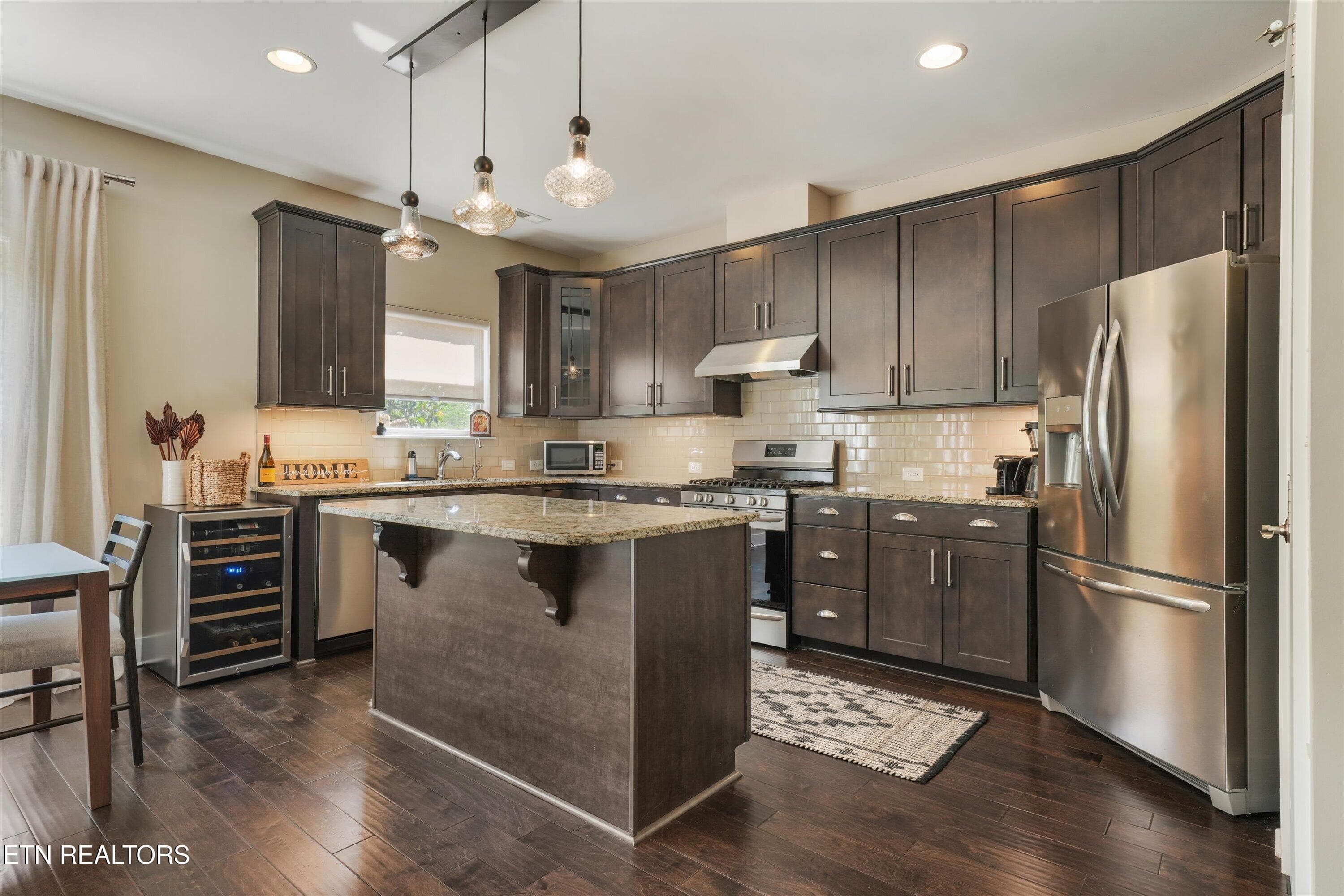 17-10720 Hunters Knoll Ln 13 - 10720 Hunters Knoll Lane, Knoxville, TN 37932, Knoxville