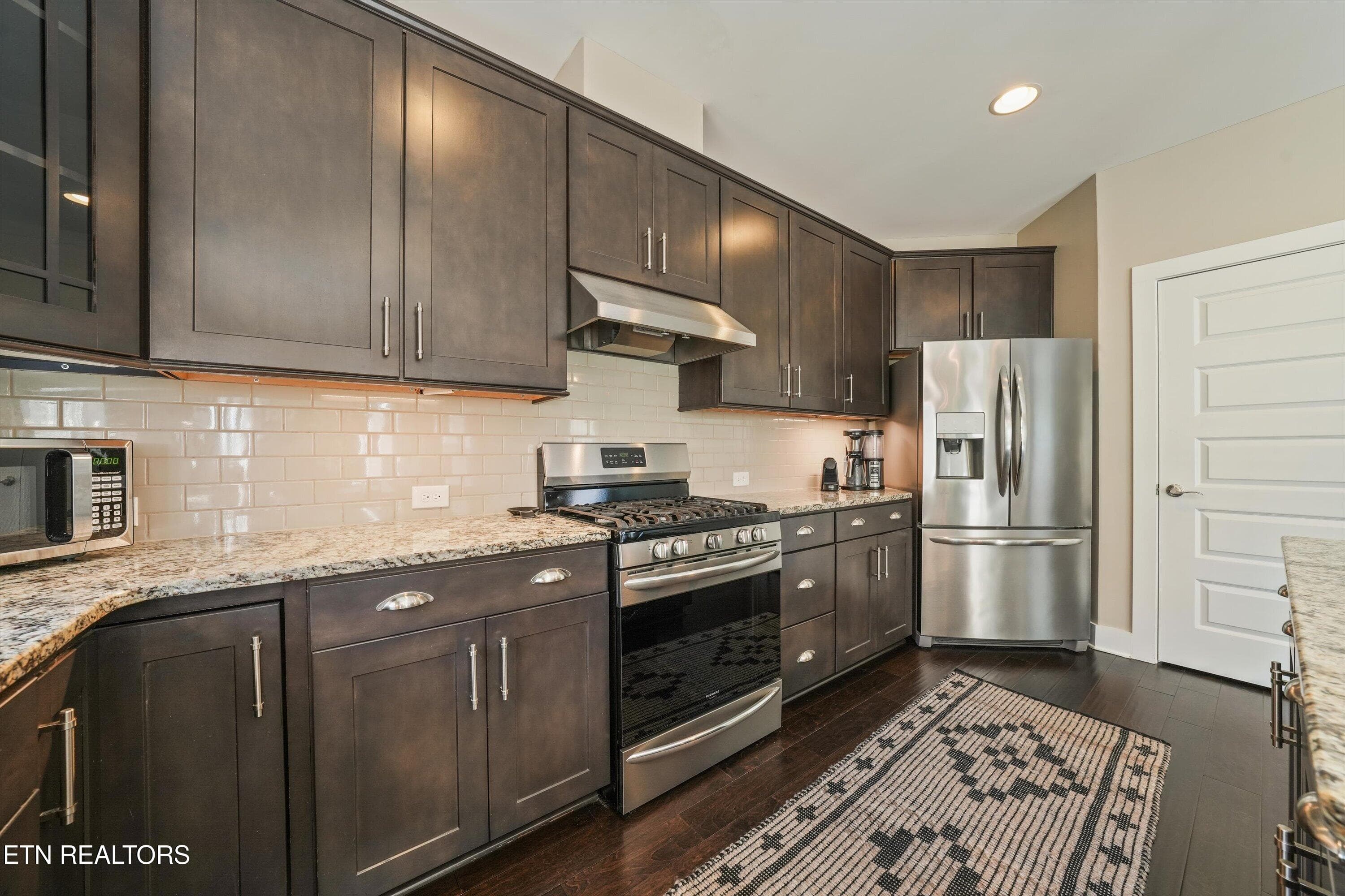 23-10720 Hunters Knoll Ln 19 - 10720 Hunters Knoll Lane, Knoxville, TN 37932, Knoxville