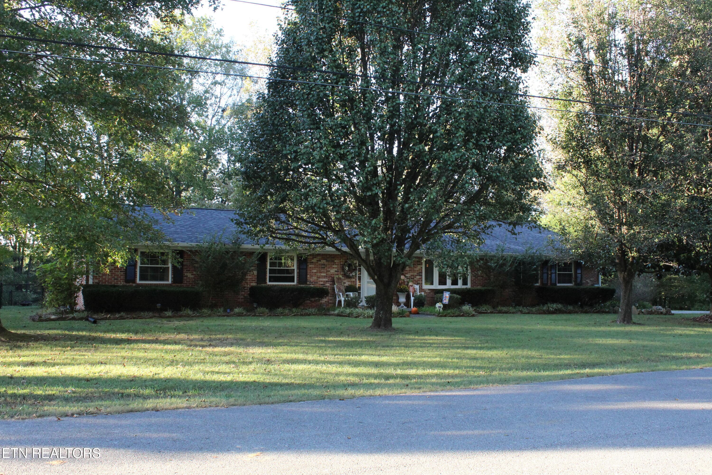 1545 Edgefield Ct Court, Cookeville, TN 38506