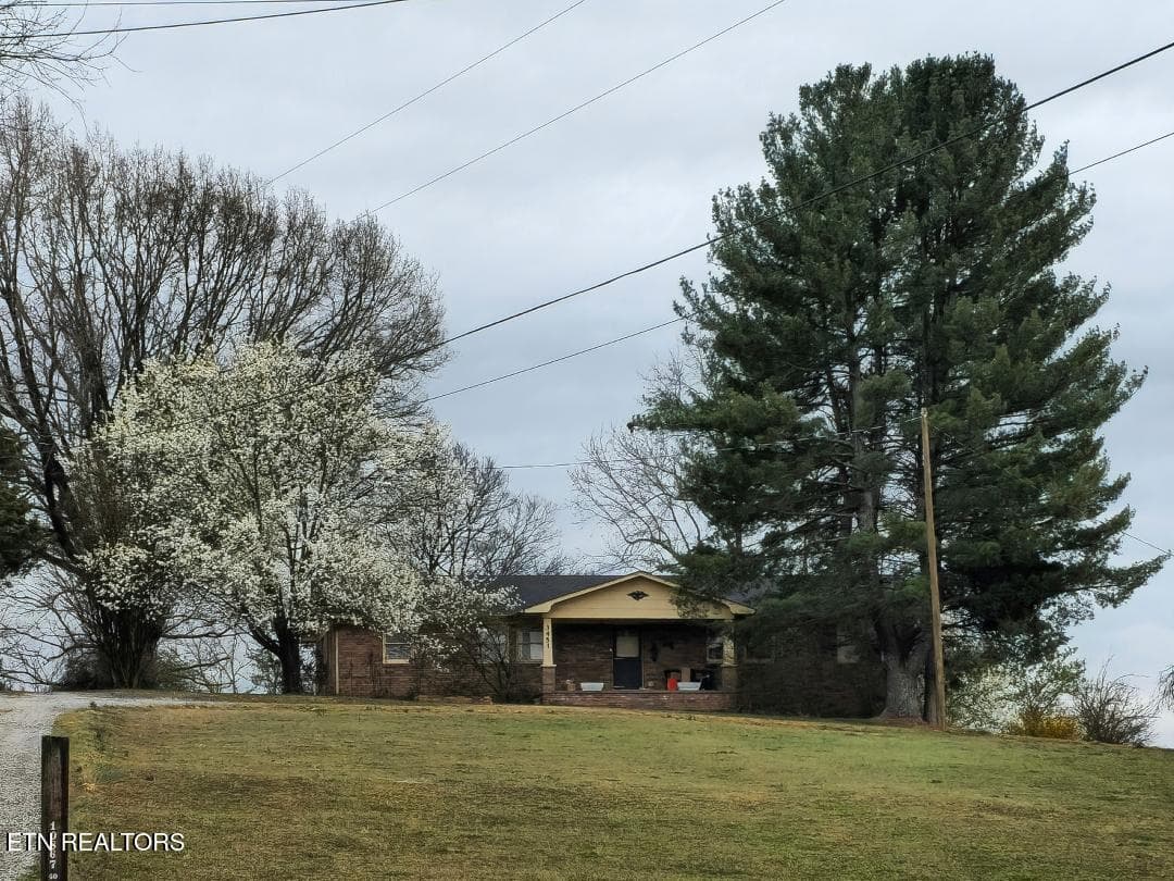 3451 Baker Springs Rd, White Pine, TN 37890