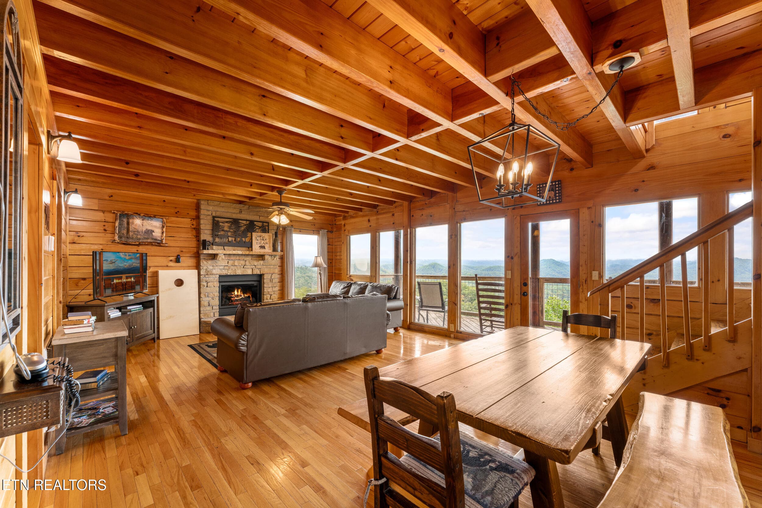 2422 breezy ridge dr-8 - 2422 Breezy Ridge Drive, Sevierville, TN 37876, Sevierville