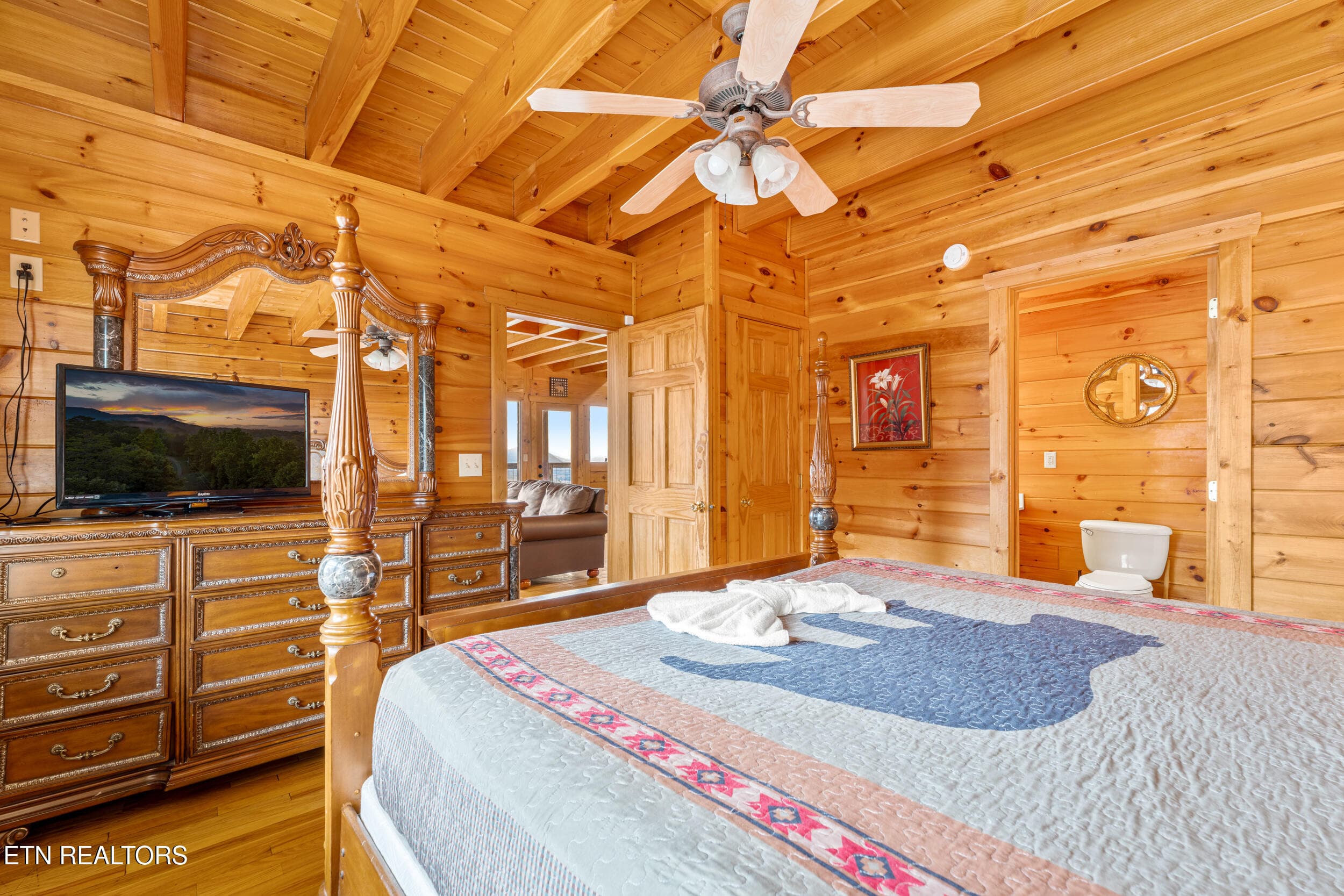 2422 breezy ridge dr-17 - 2422 Breezy Ridge Drive, Sevierville, TN 37876, Sevierville