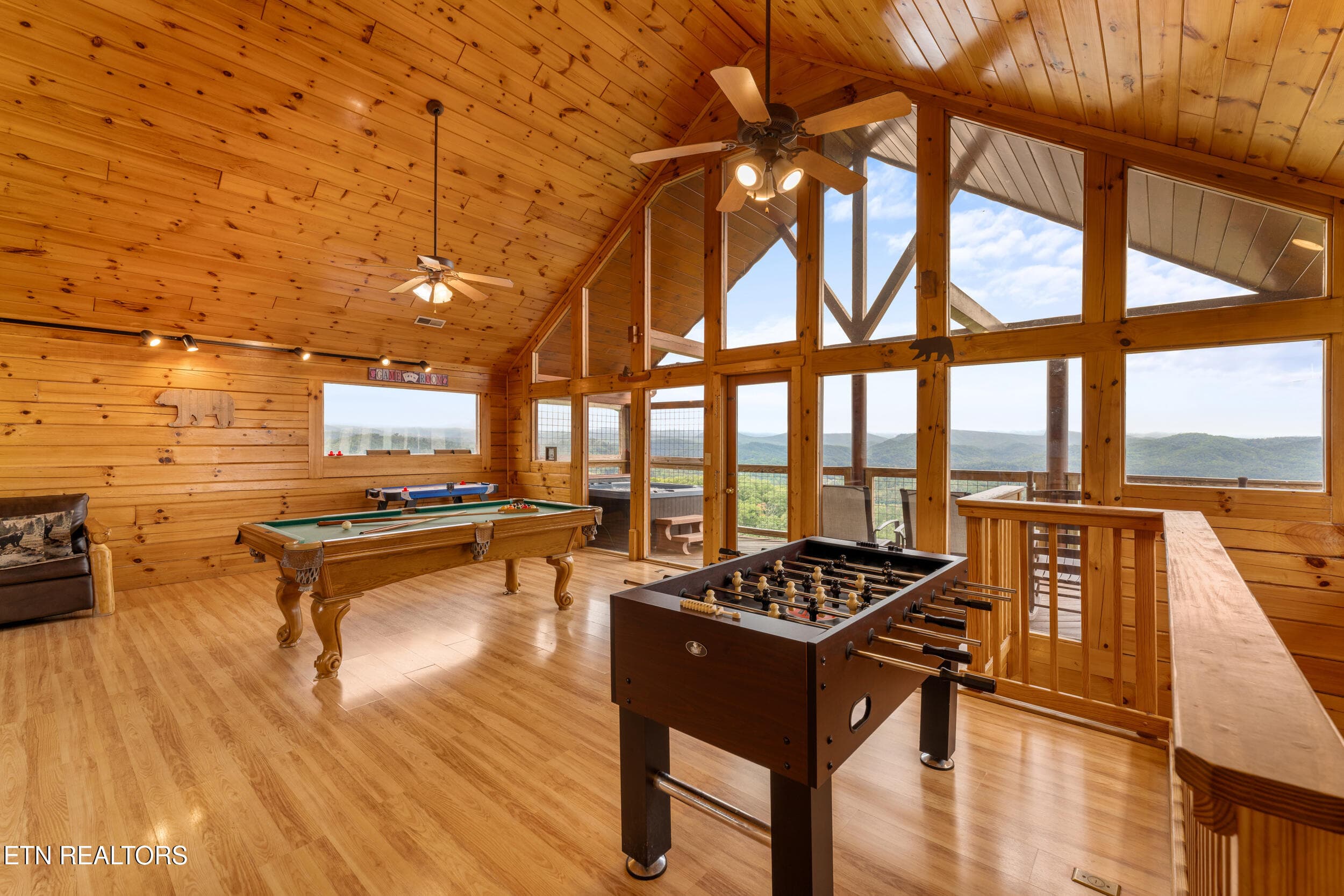 2422 breezy ridge dr-25 - 2422 Breezy Ridge Drive, Sevierville, TN 37876, Sevierville