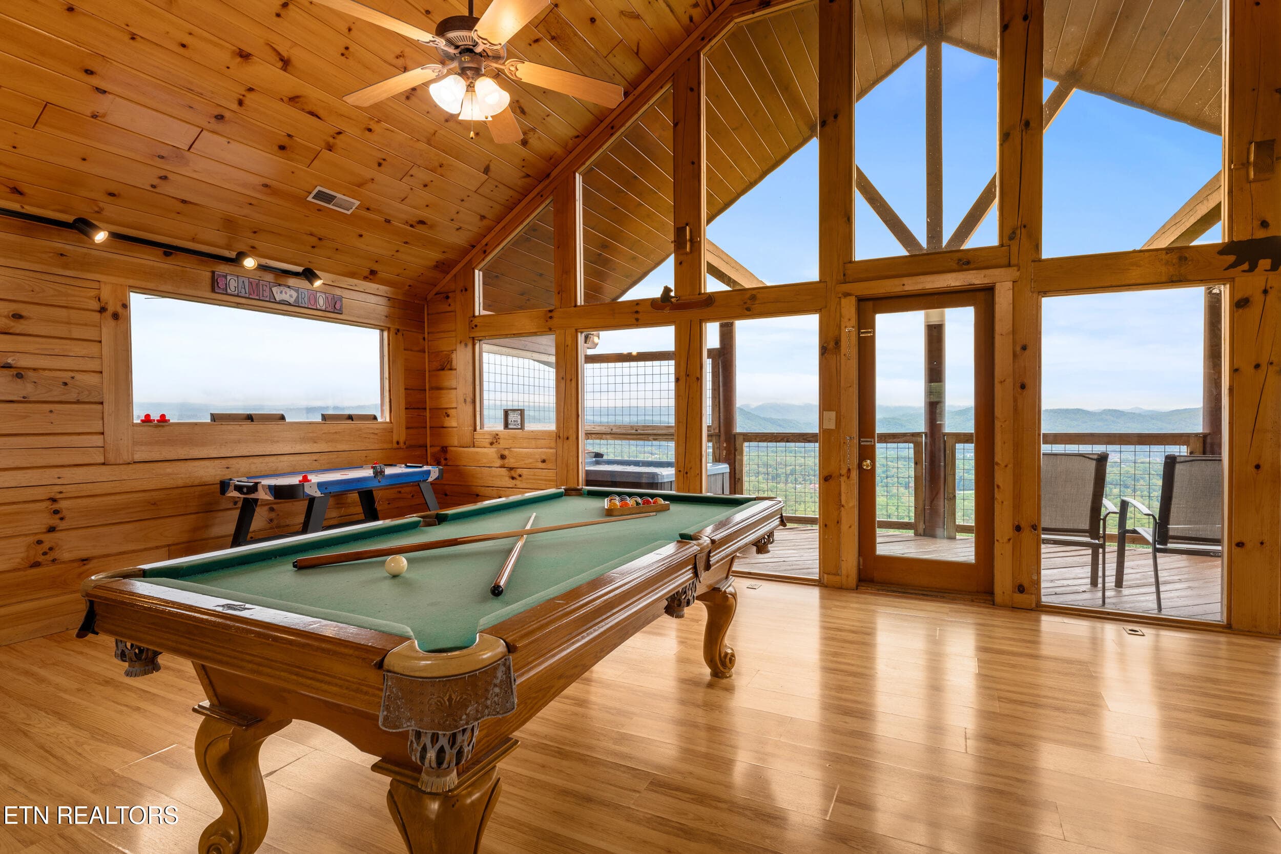 2422 breezy ridge dr-26 - 2422 Breezy Ridge Drive, Sevierville, TN 37876, Sevierville