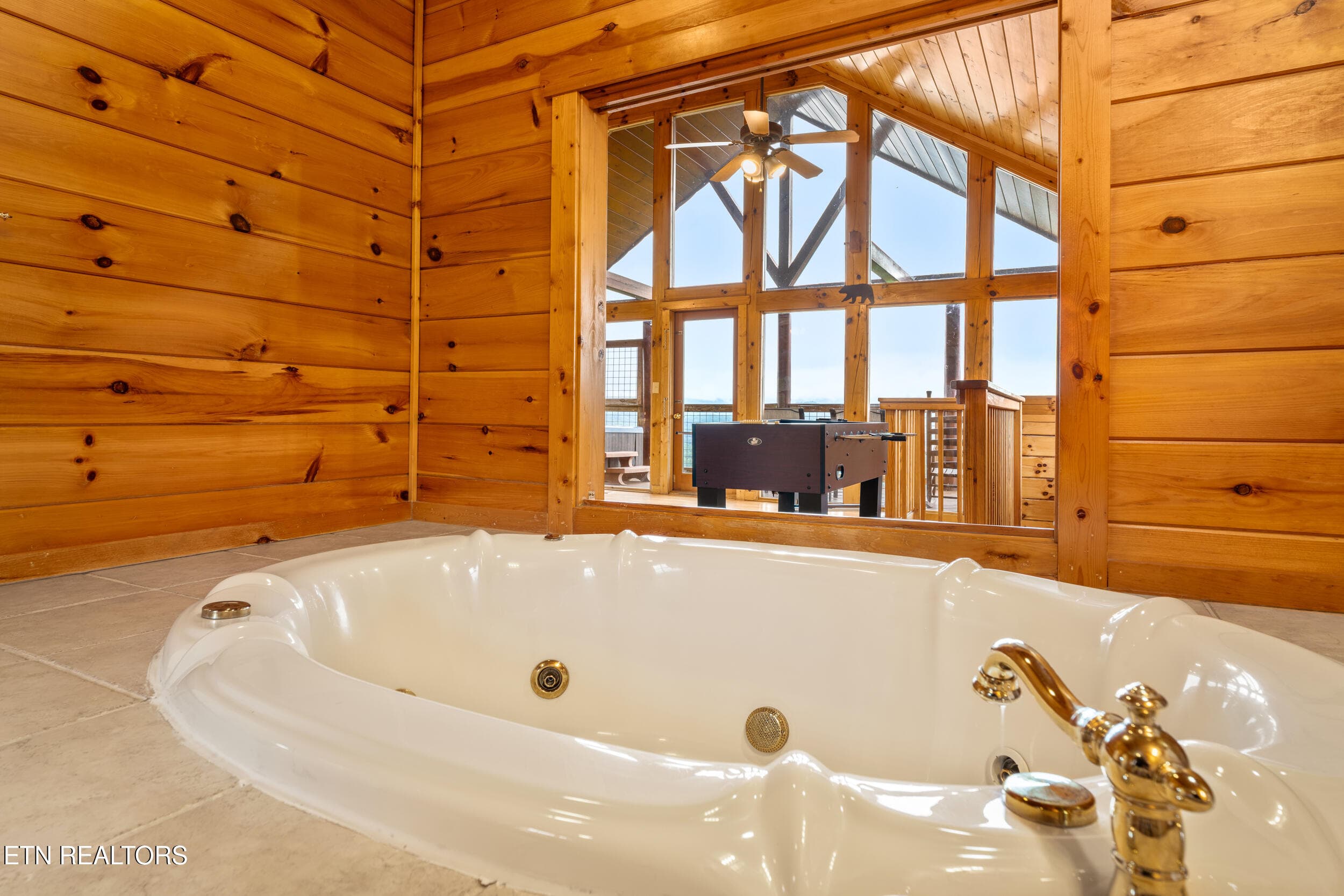 2422 breezy ridge dr-32 - 2422 Breezy Ridge Drive, Sevierville, TN 37876, Sevierville