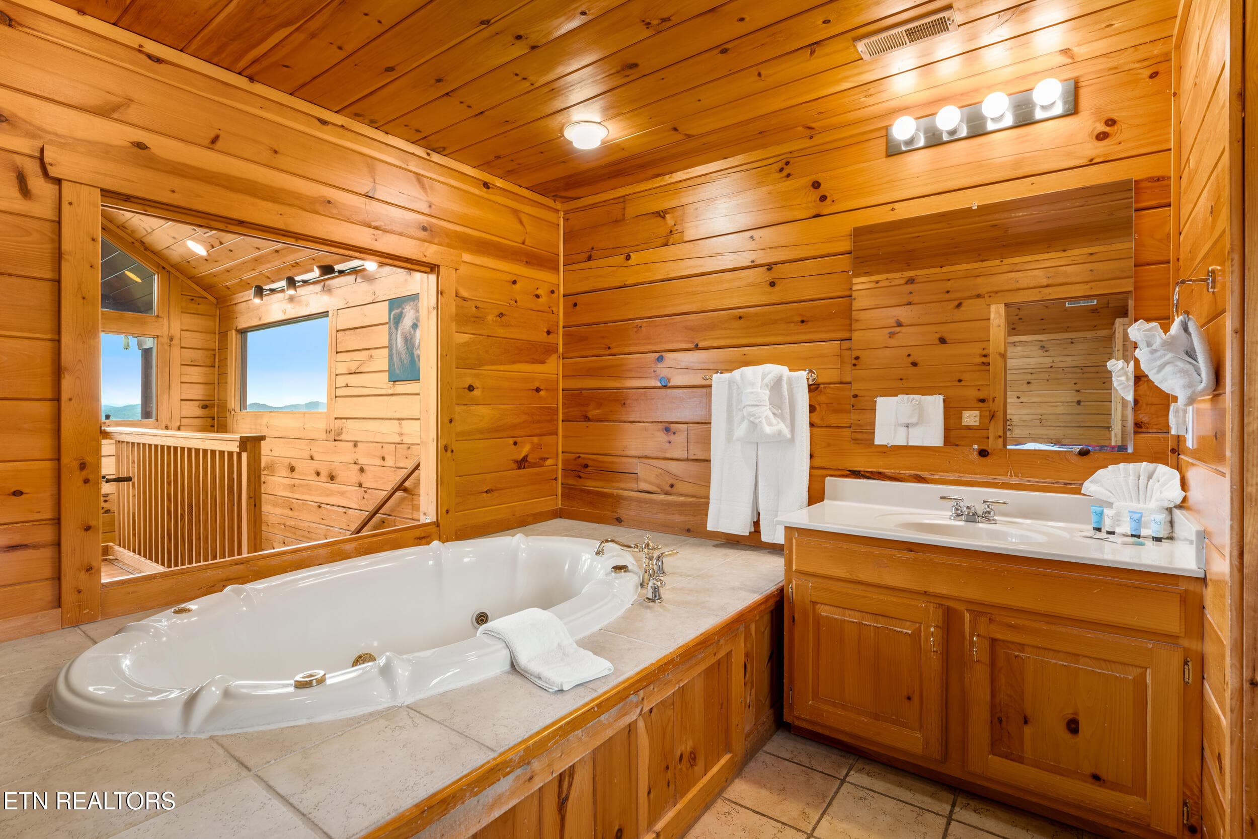 2422 breezy ridge dr-33 - 2422 Breezy Ridge Drive, Sevierville, TN 37876, Sevierville