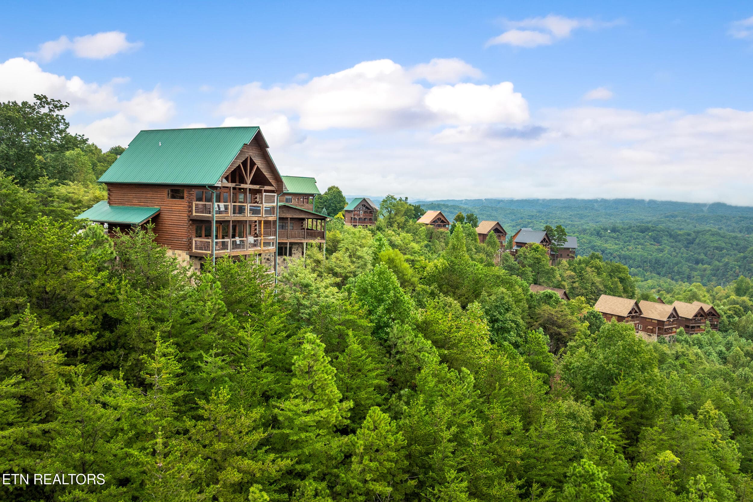 2422 breezy ridge dr-56 - 2422 Breezy Ridge Drive, Sevierville, TN 37876, Sevierville
