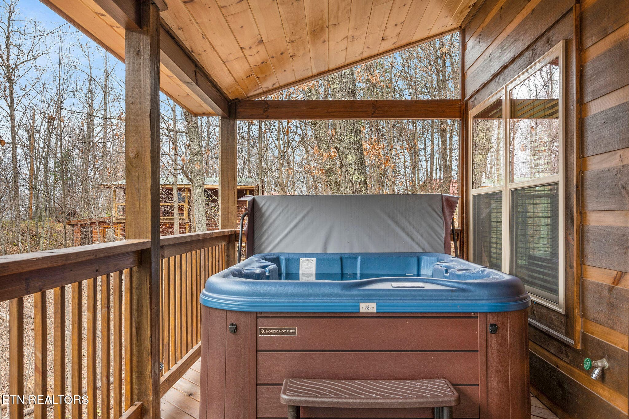 esr-bear-mountain-retreat-5879 - 2184 Beach Front Drive, Sevierville, TN 37876, Sevierville