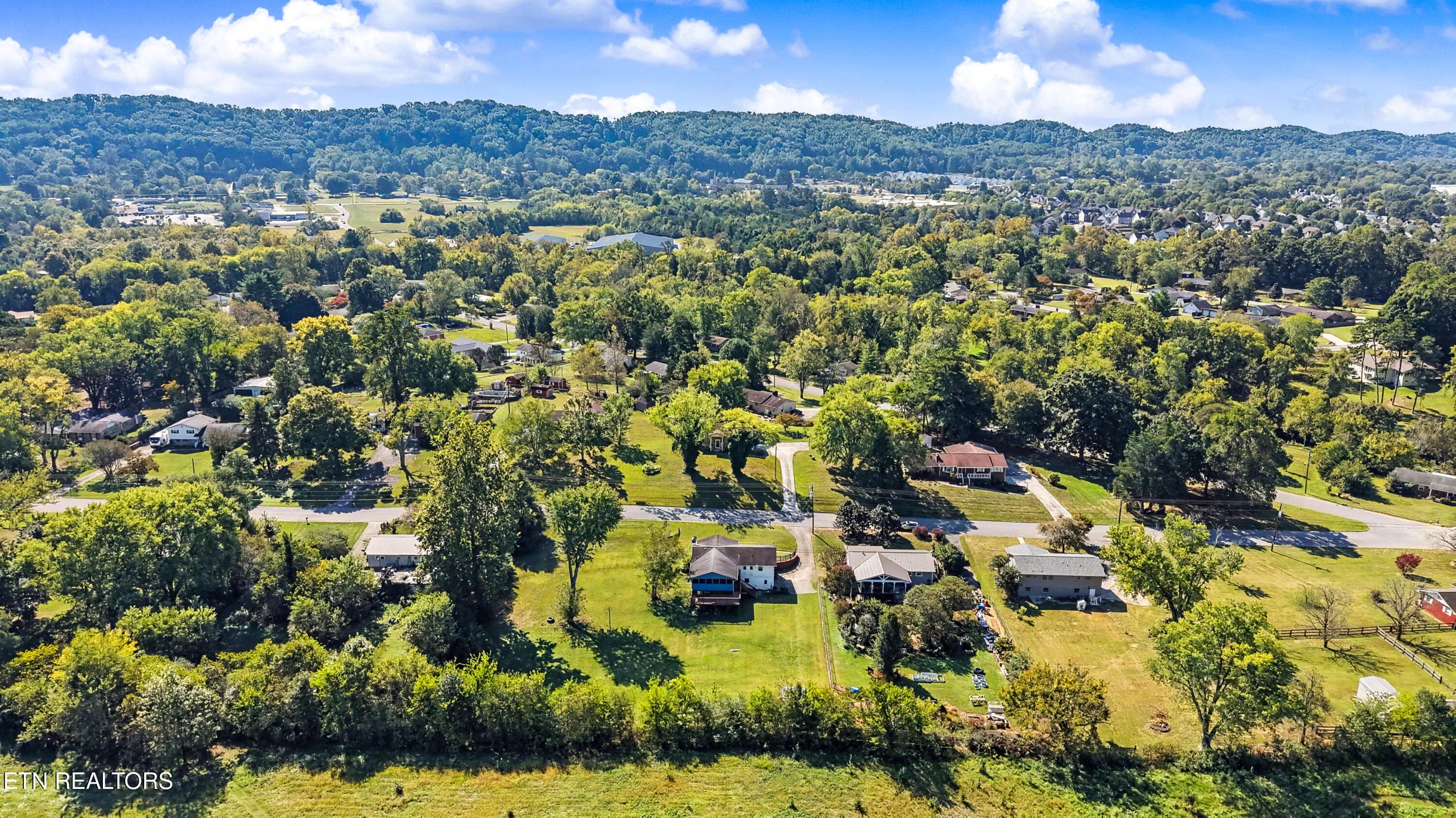 DJI_20261001114608_0197_D-2 - 6909 Heatherbrook Drive, Knoxville, TN 37931, Knoxville
