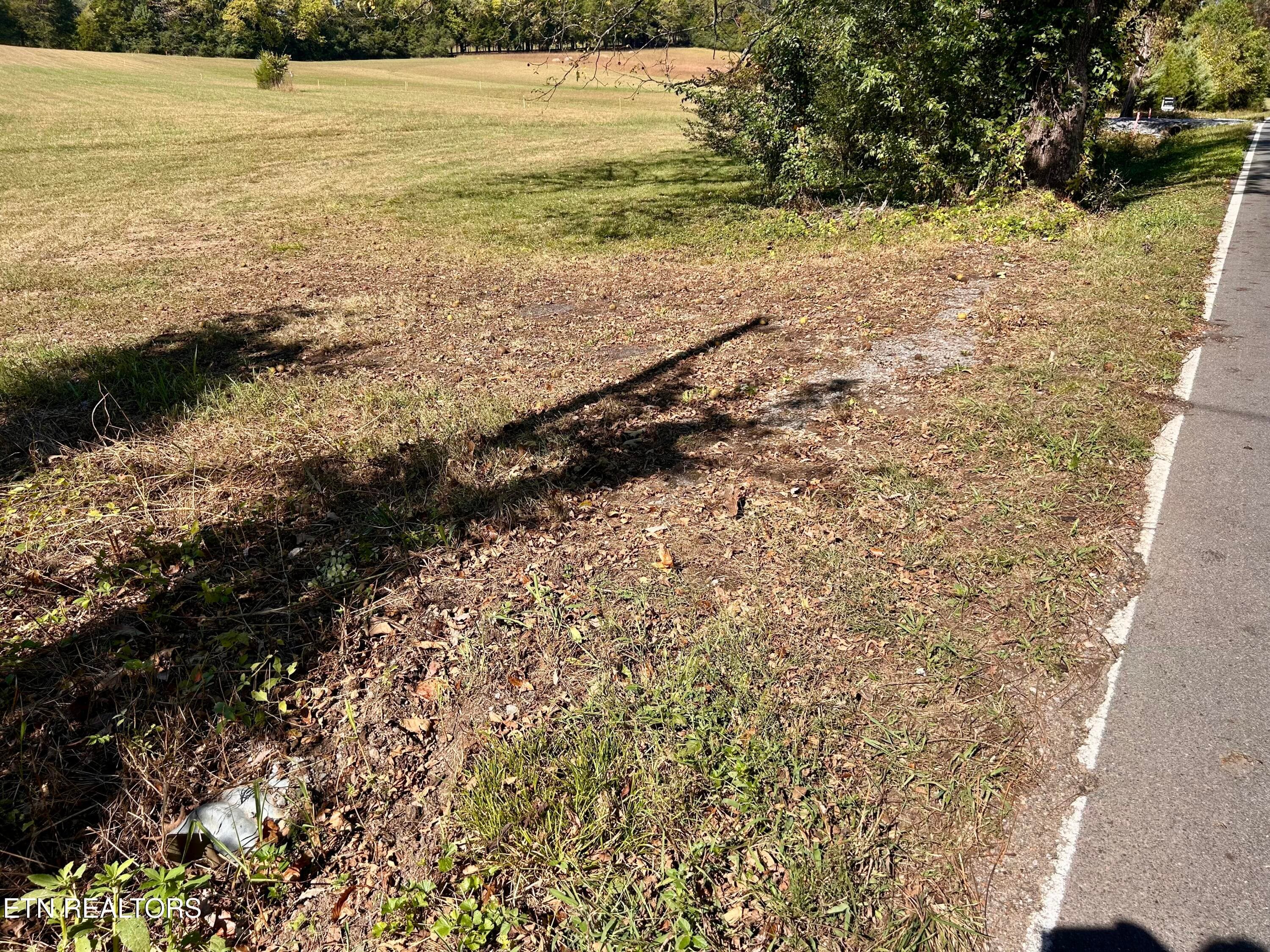 entrance to 4 - 000 County Road 700, Athens, TN 37303, Athens