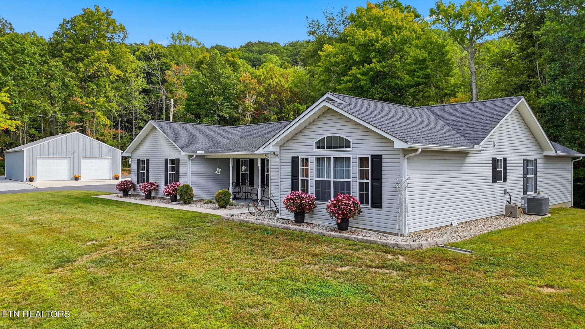 23-web-or-mls-383 Chance Private Dr-3 - 383 Chance Private Drive, Oneida, TN 37841, Oneida