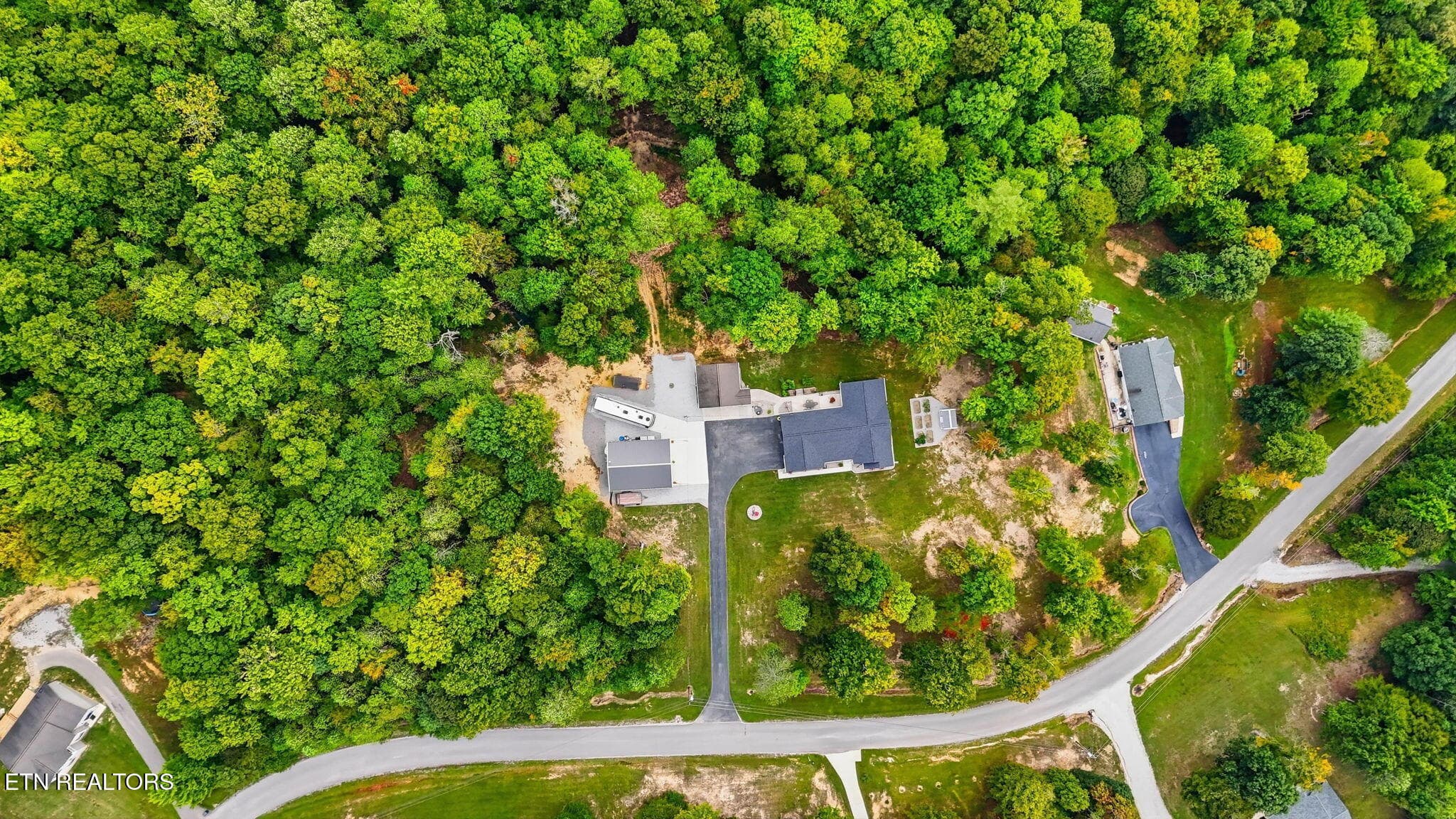 43-web-or-mls-383 Chance Private Dr-48 - 383 Chance Private Drive, Oneida, TN 37841, Oneida