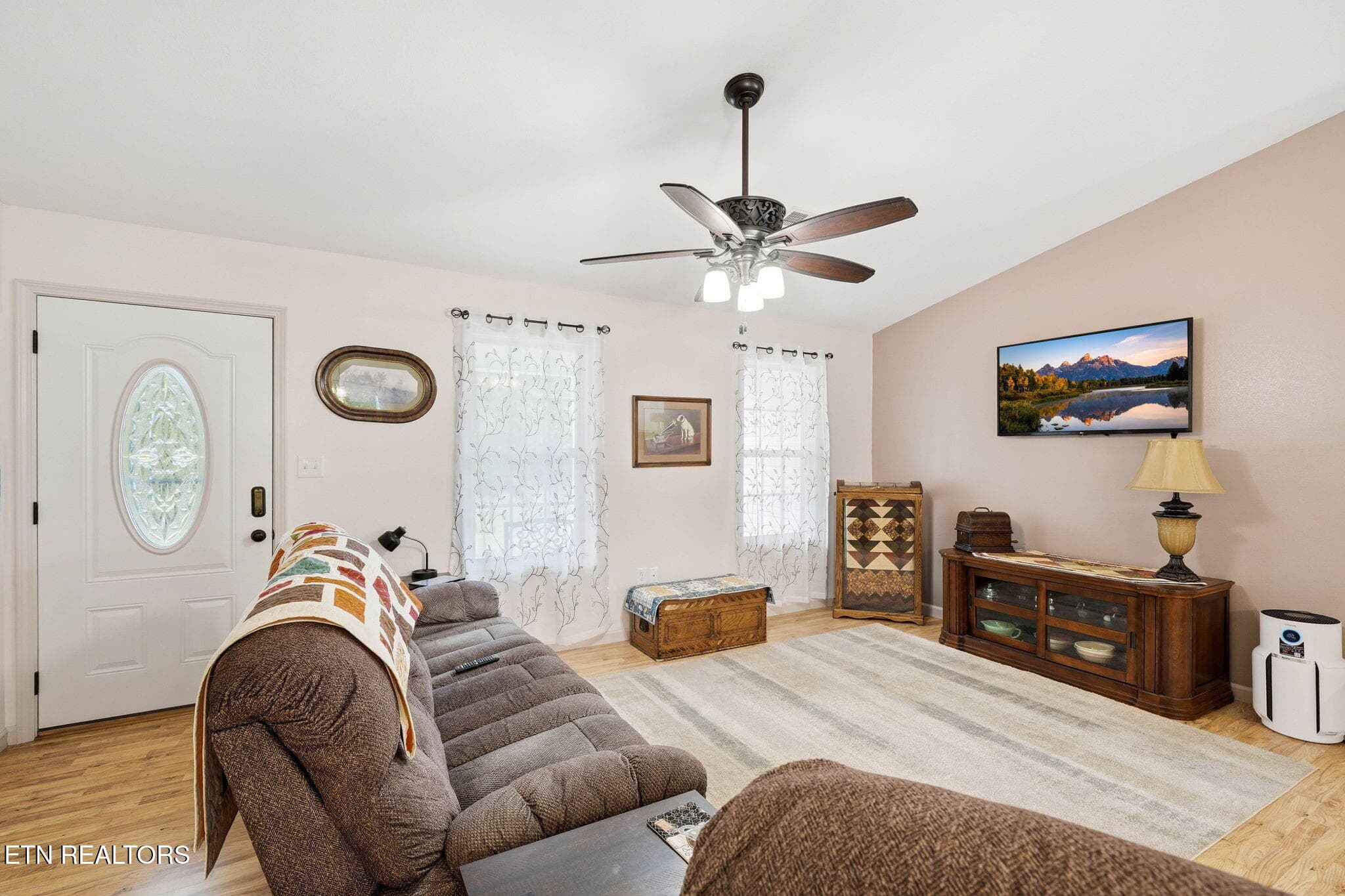 45-web-or-mls-383 Chance Private Dr-6 - 383 Chance Private Drive, Oneida, TN 37841, Oneida