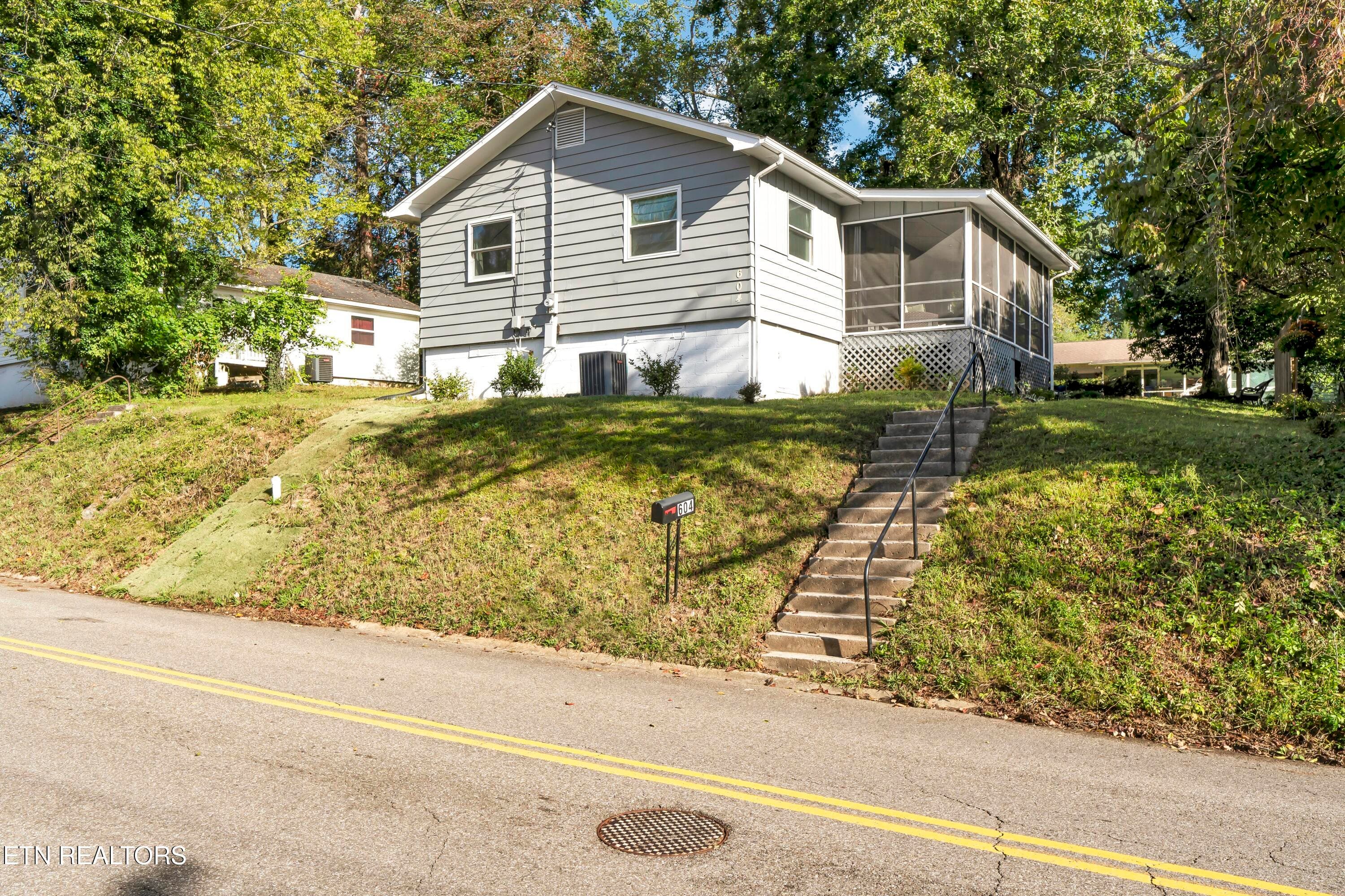 Exterior Front - 604 Florida Ave, Oak Ridge, TN 37830, Oak Ridge