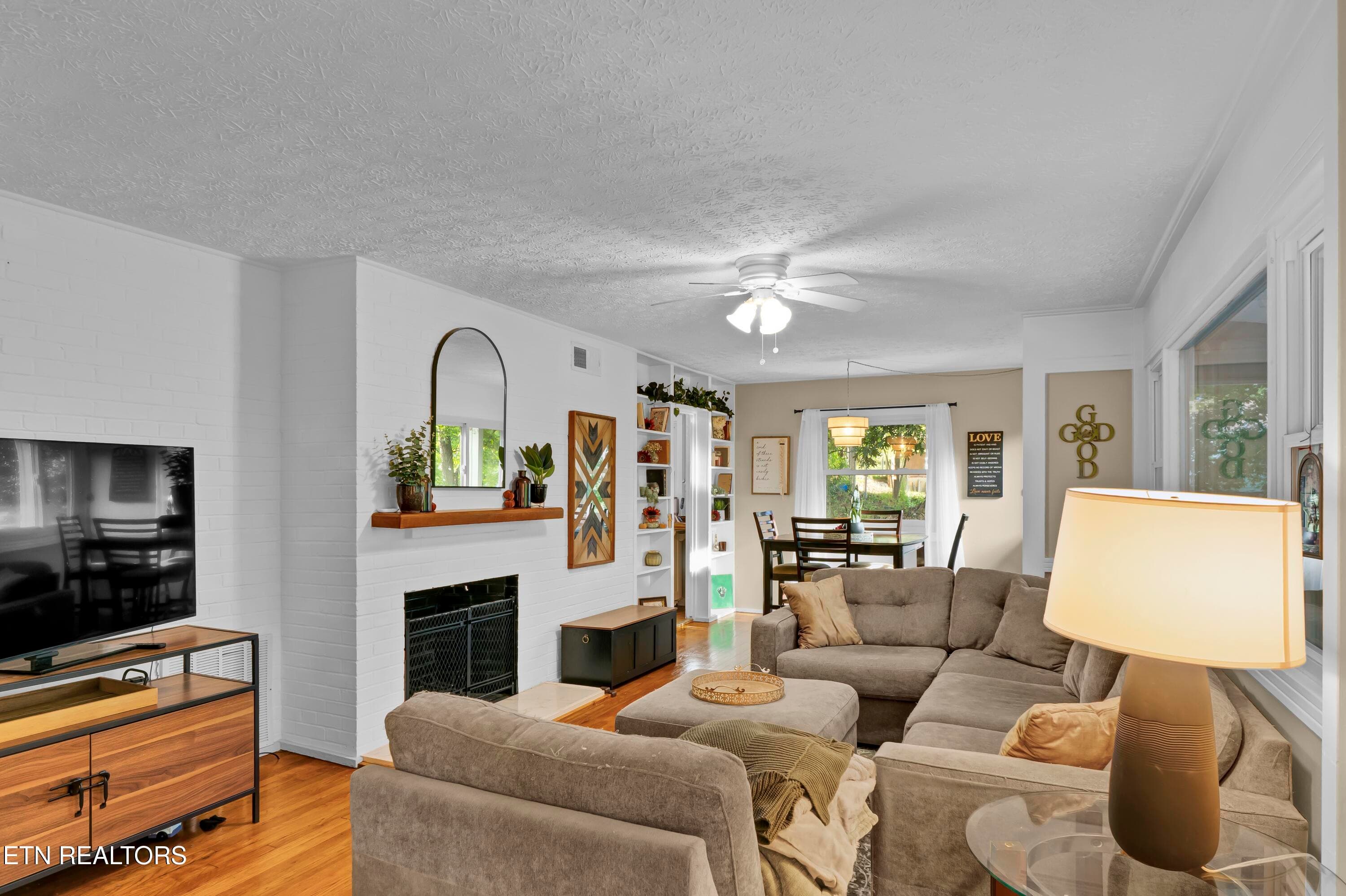 Main Room 1 - 604 Florida Ave, Oak Ridge, TN 37830, Oak Ridge