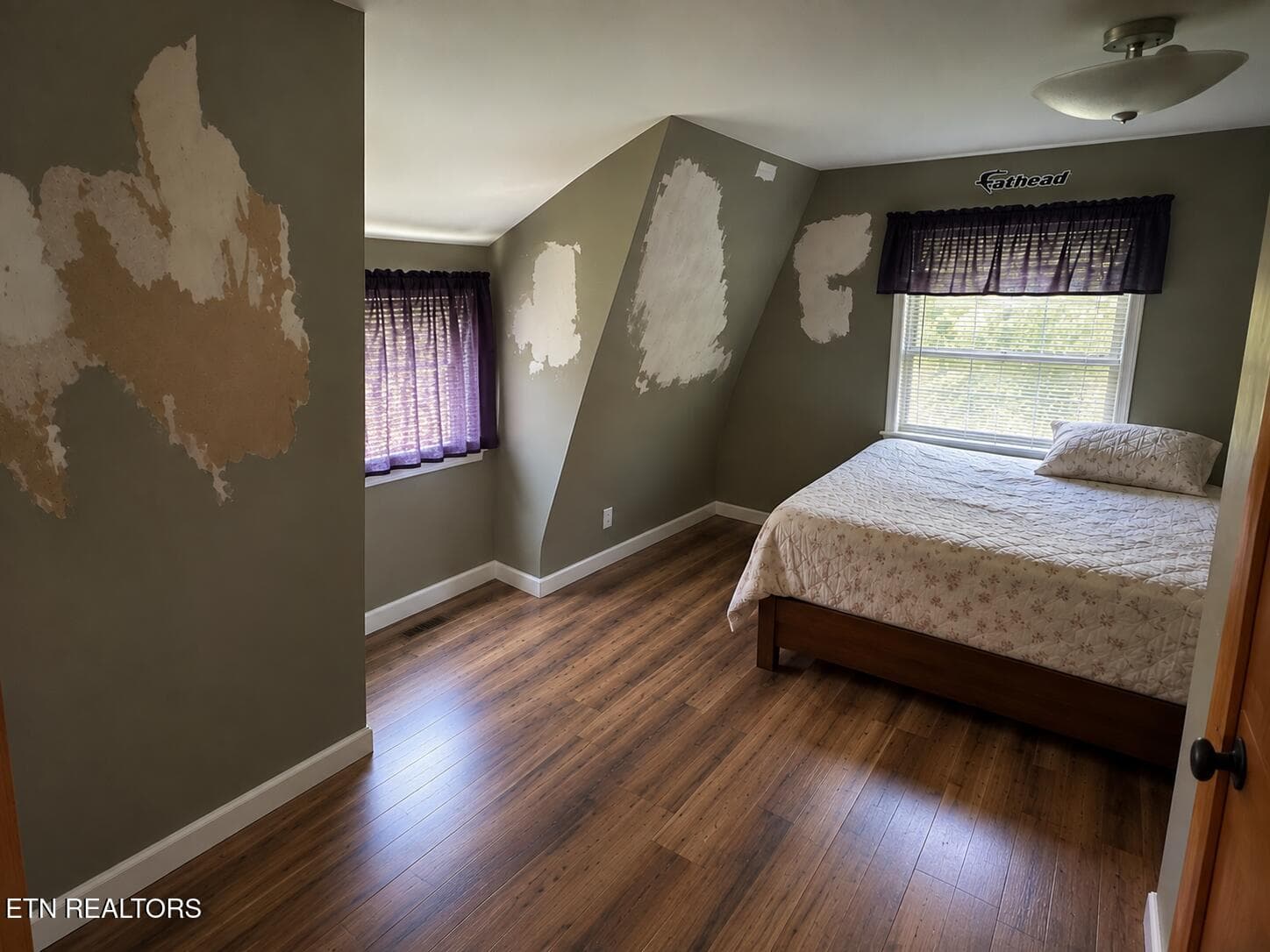 Bedroom Upstairs 3 - 339 Dividing Ridge Rd, Speedwell, TN 37870, Speedwell
