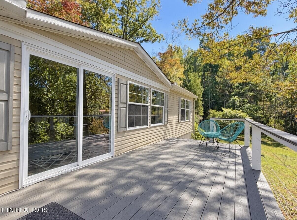 05_Deck_View - 251 Last LZ Lane, Speedwell, TN 37870, Speedwell