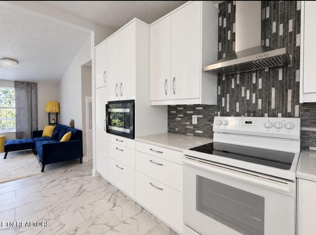 11_Kitchen_Open_Concept - 251 Last LZ Lane, Speedwell, TN 37870, Speedwell