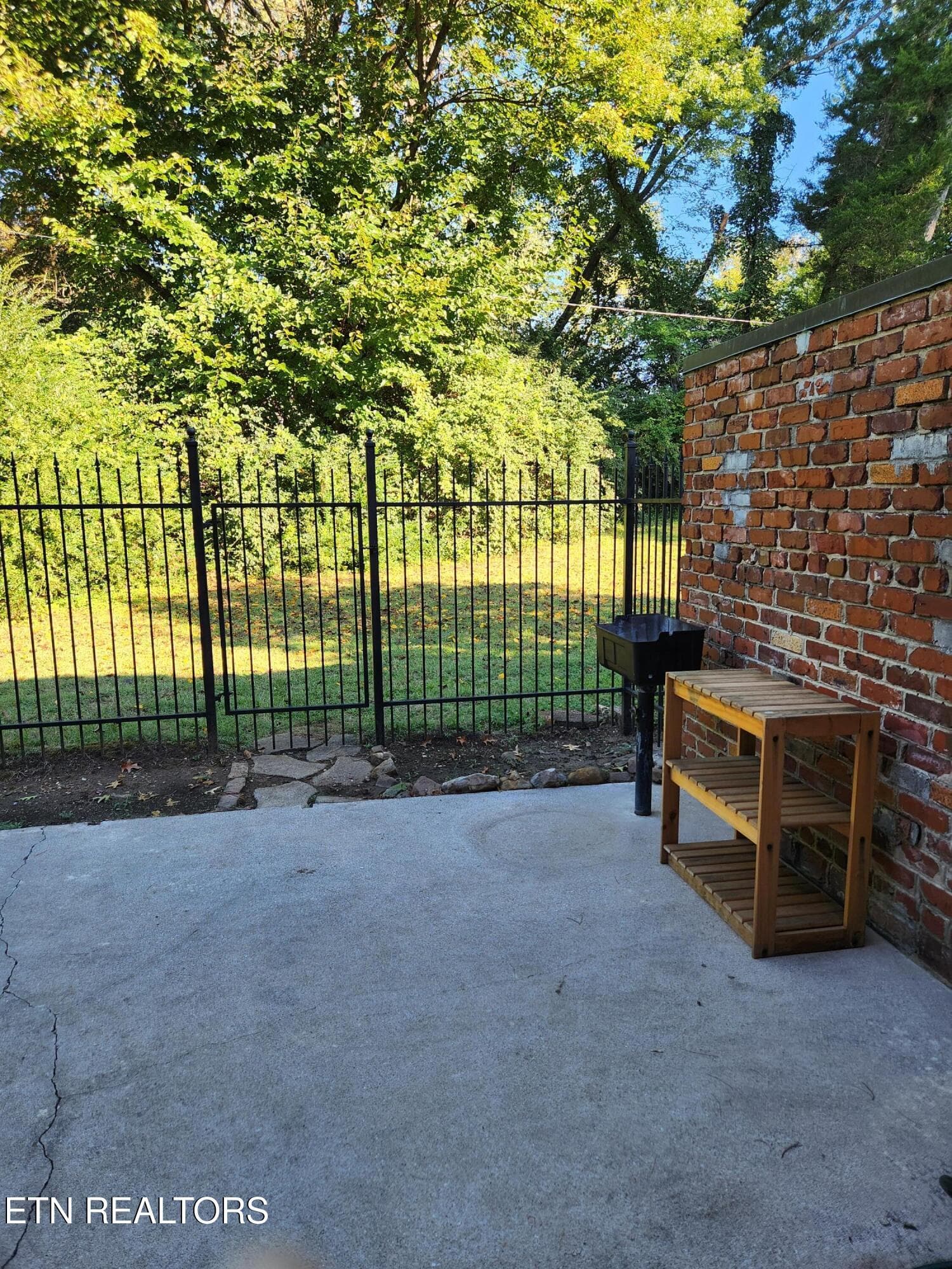 5 - 7041 Traditional Drive, Knoxville, TN 37909, Knoxville