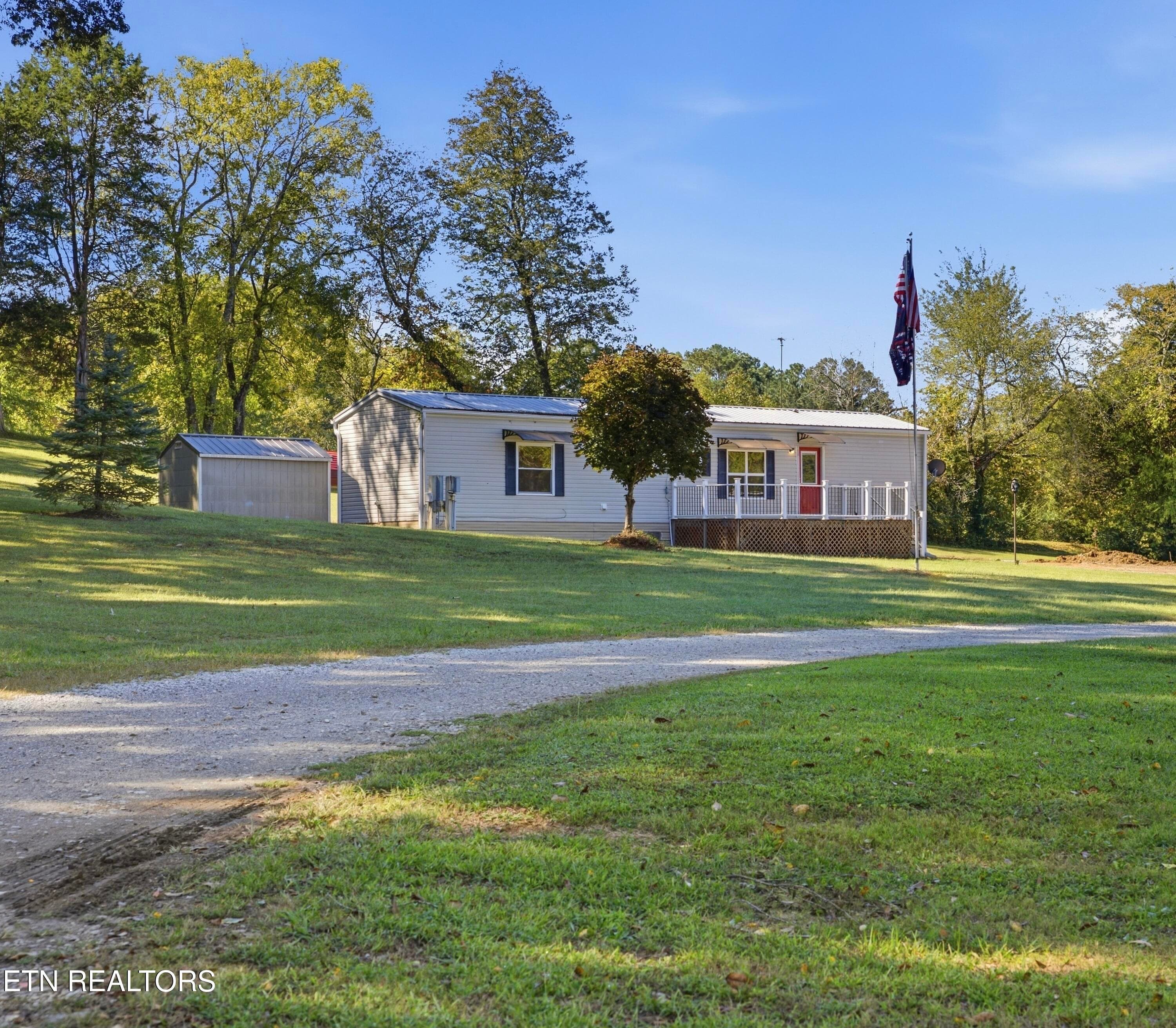 front yard - 198 Crabtree Hollow Rd, Ten Mile, TN 37880, Ten Mile
