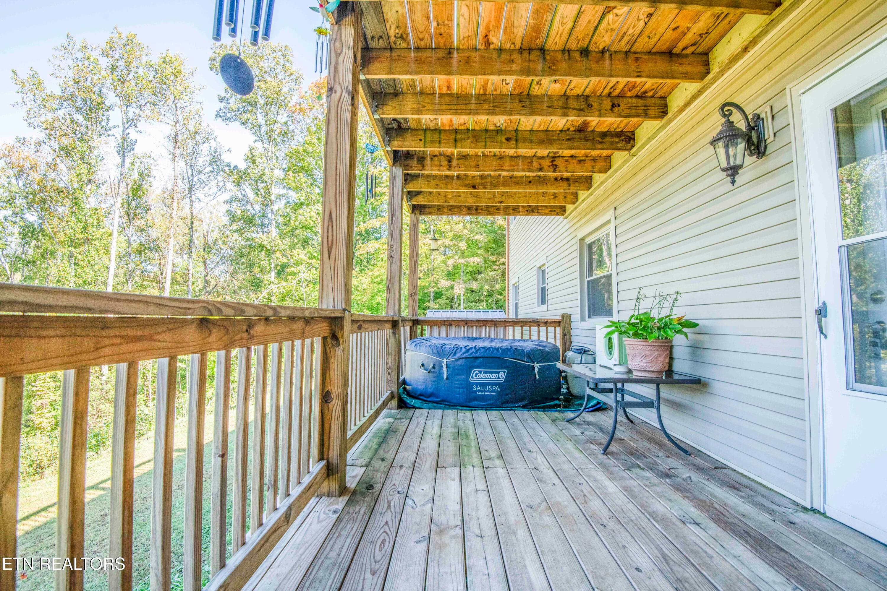 deck 1_1 - 155 Lakeview Circle, Clinton, TN 37716