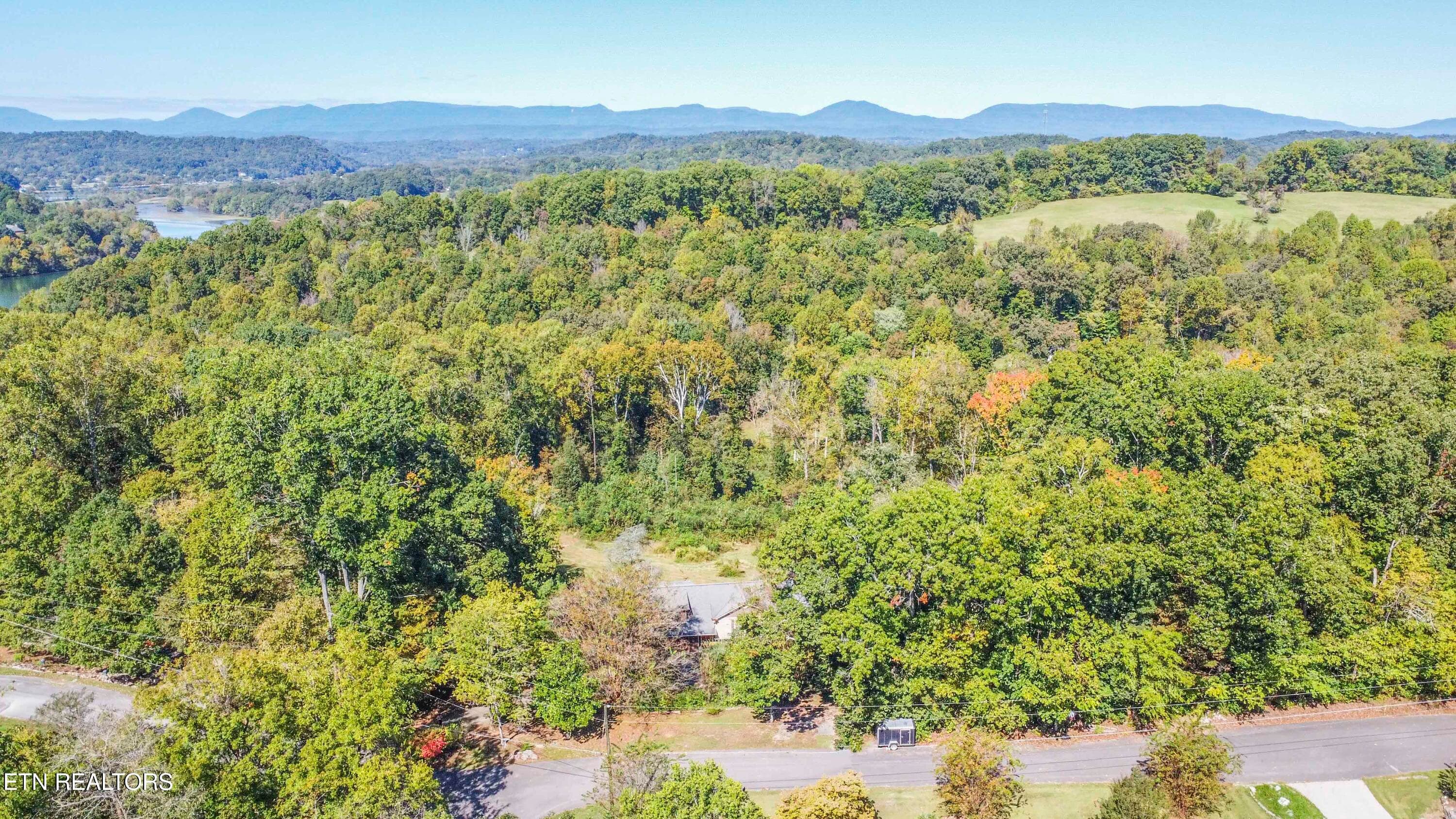 drone 1_1 - 155 Lakeview Circle, Clinton, TN 37716