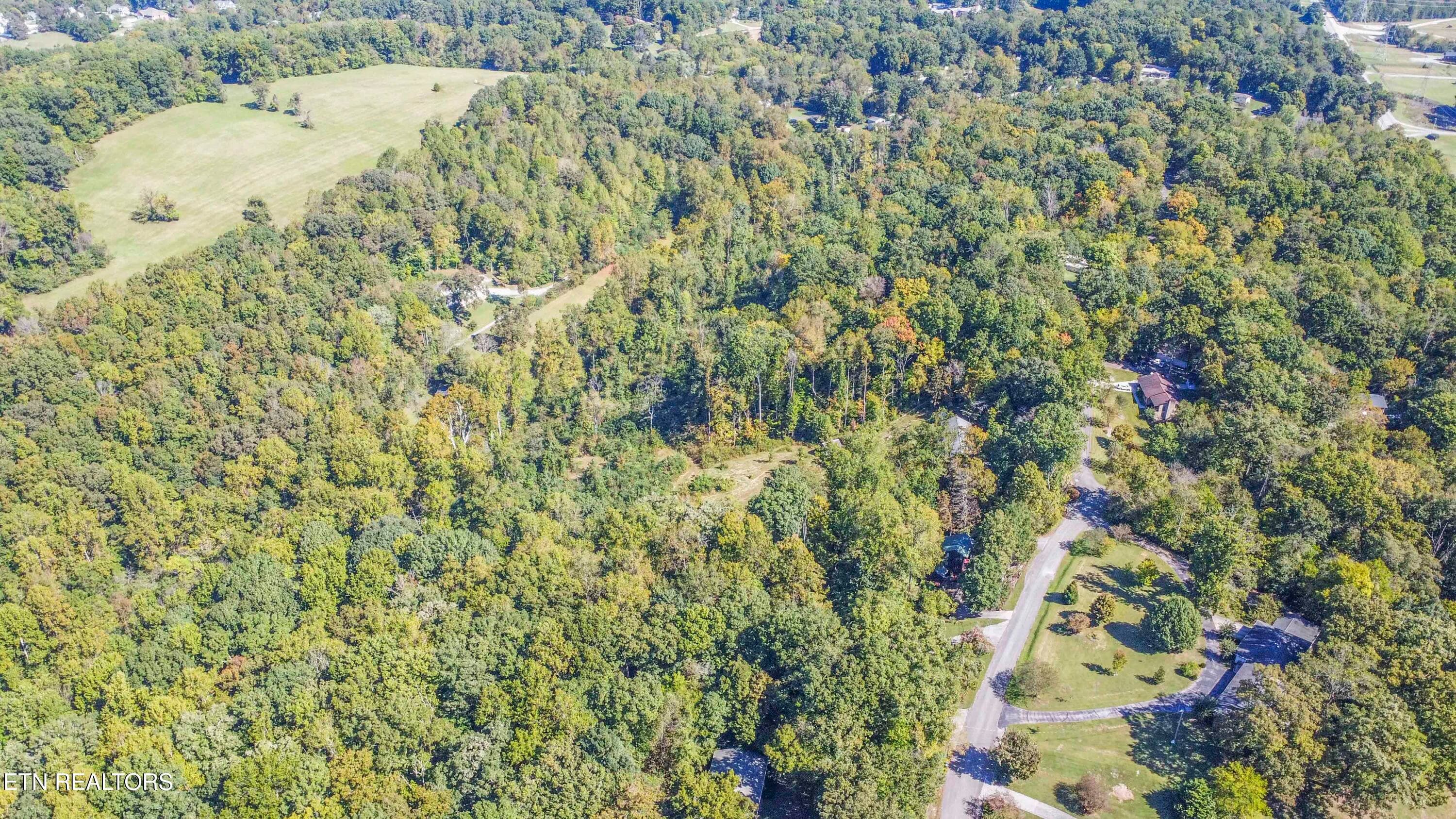 drone 5_1 - 155 Lakeview Circle, Clinton, TN 37716